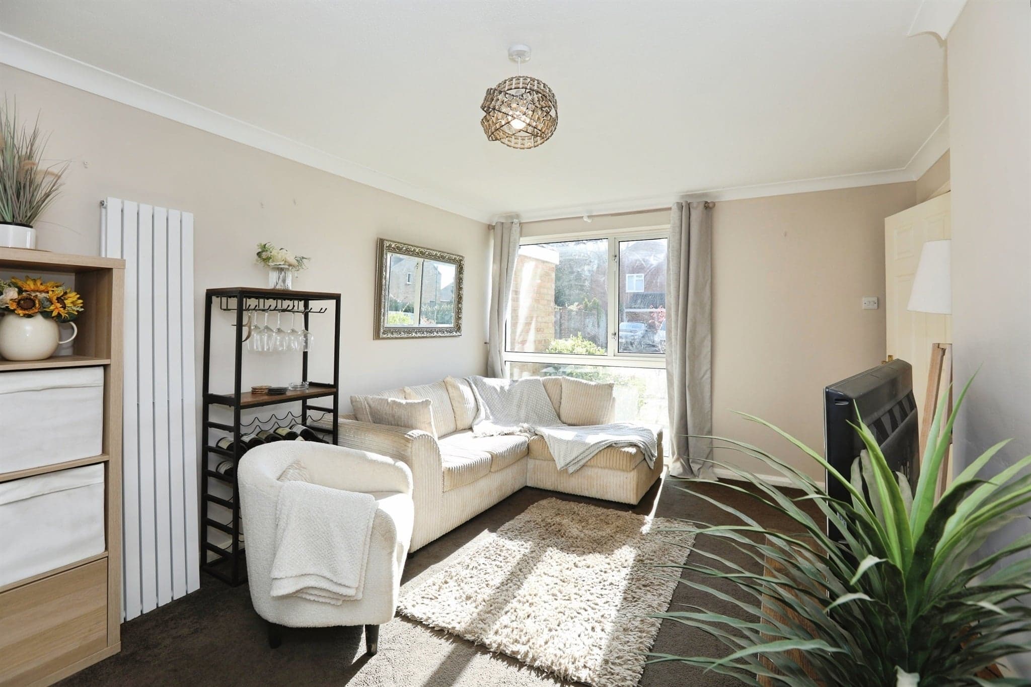 Property at Heather Close, Copthorne, Crawley