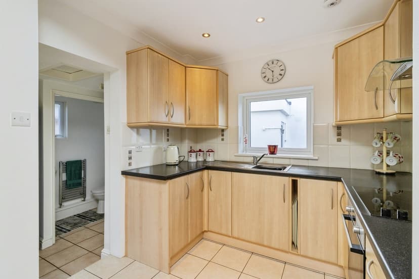 All properties for sale in Kingsteignton