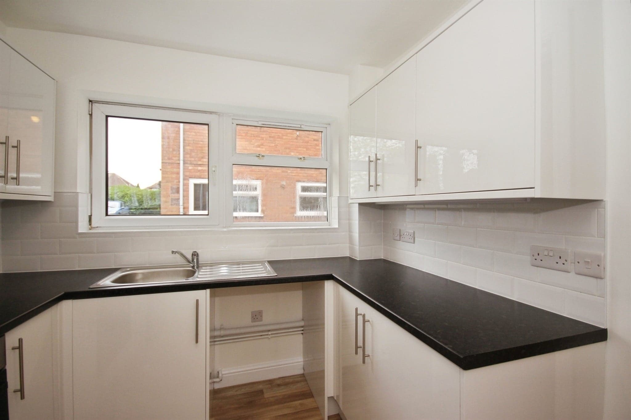Property at Murcott Road West, Whitnash, Leamington Spa