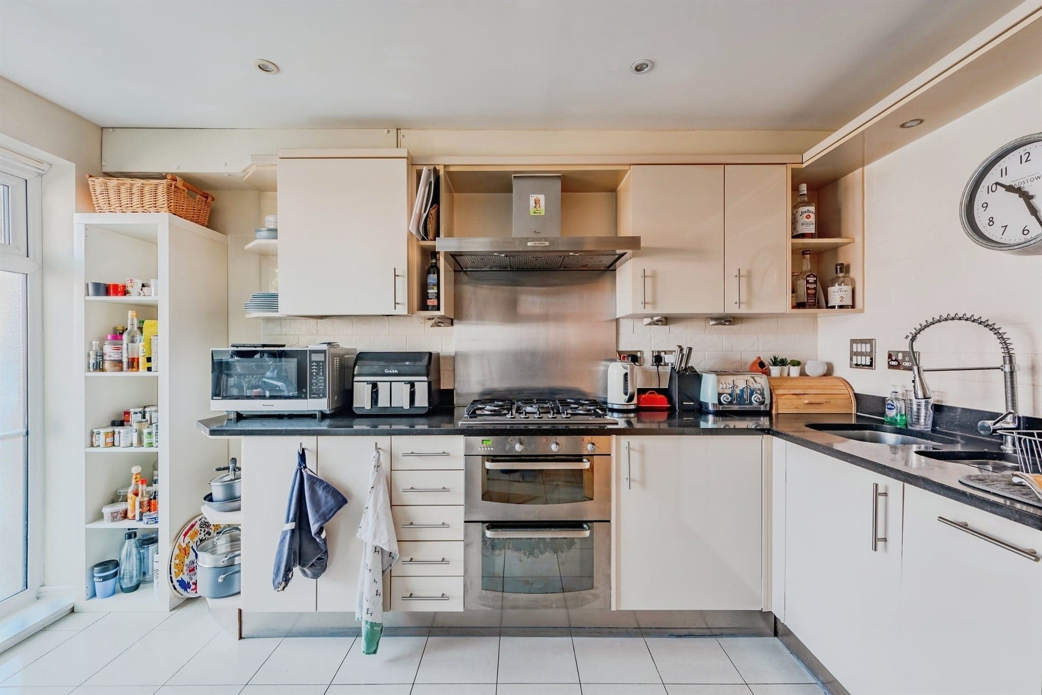 Property at Gumbrell Mews, Redhill