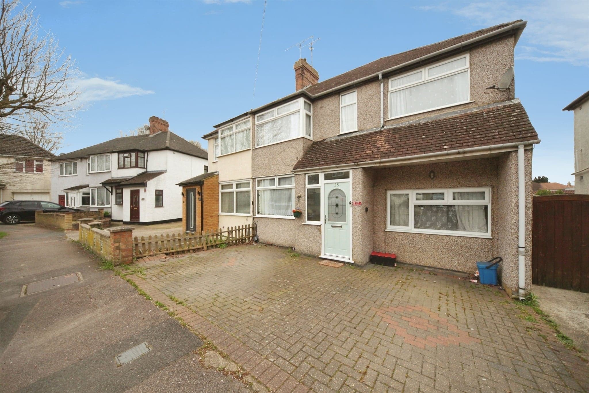 Property at Tenth Avenue, Luton