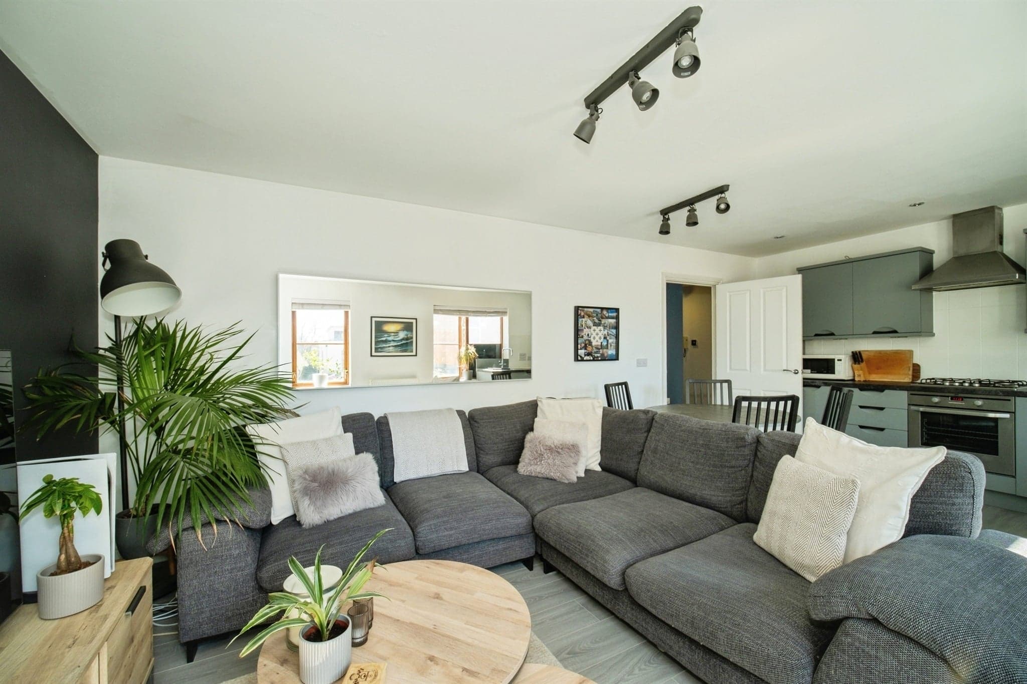 Property at Greenlands Road, Basingstoke