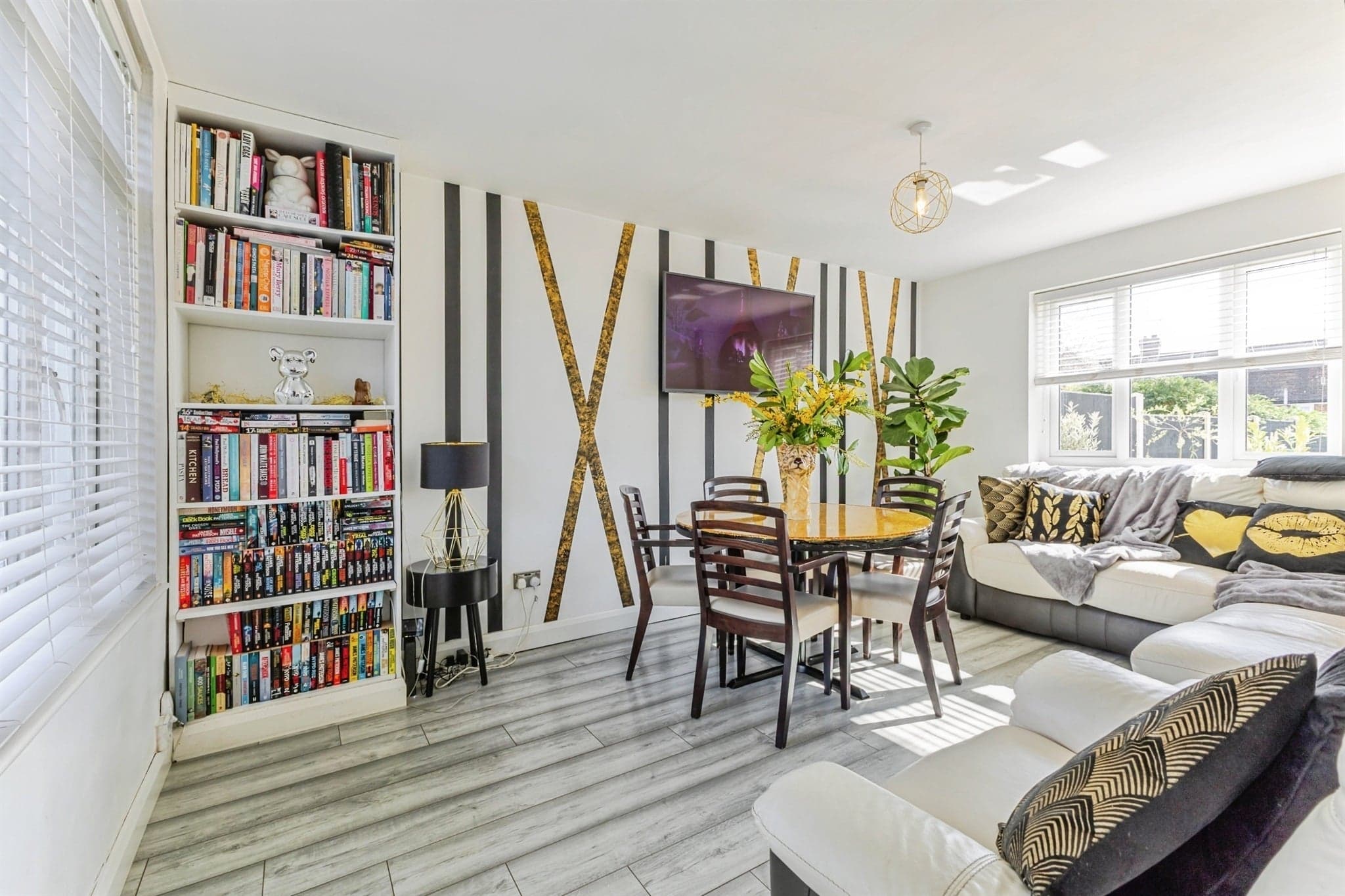 Property at Rothesay Terrace, Northampton