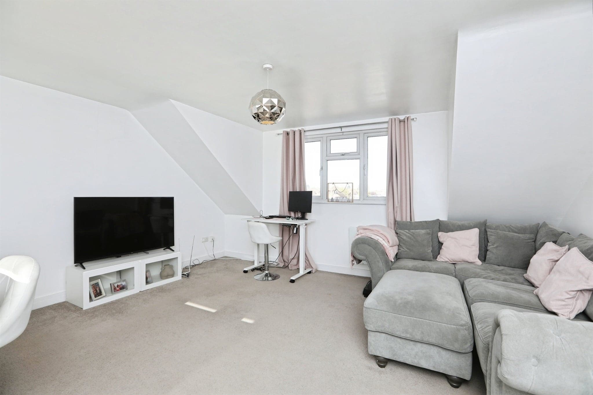 Property at Station Road, Rainham