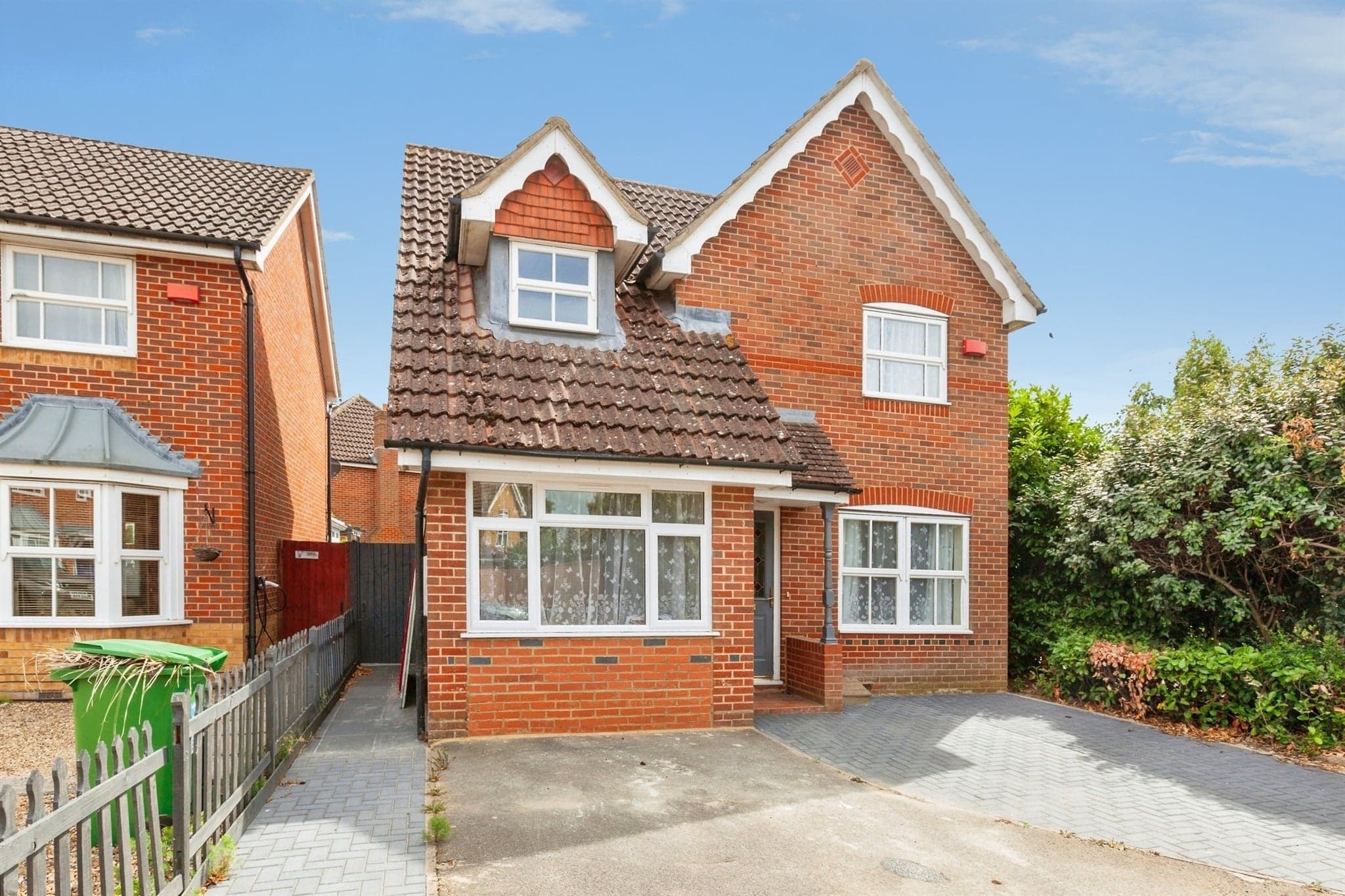 Property at Moor Furlong, Slough