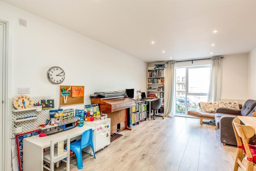 Property at Ashton Rise, Bristol