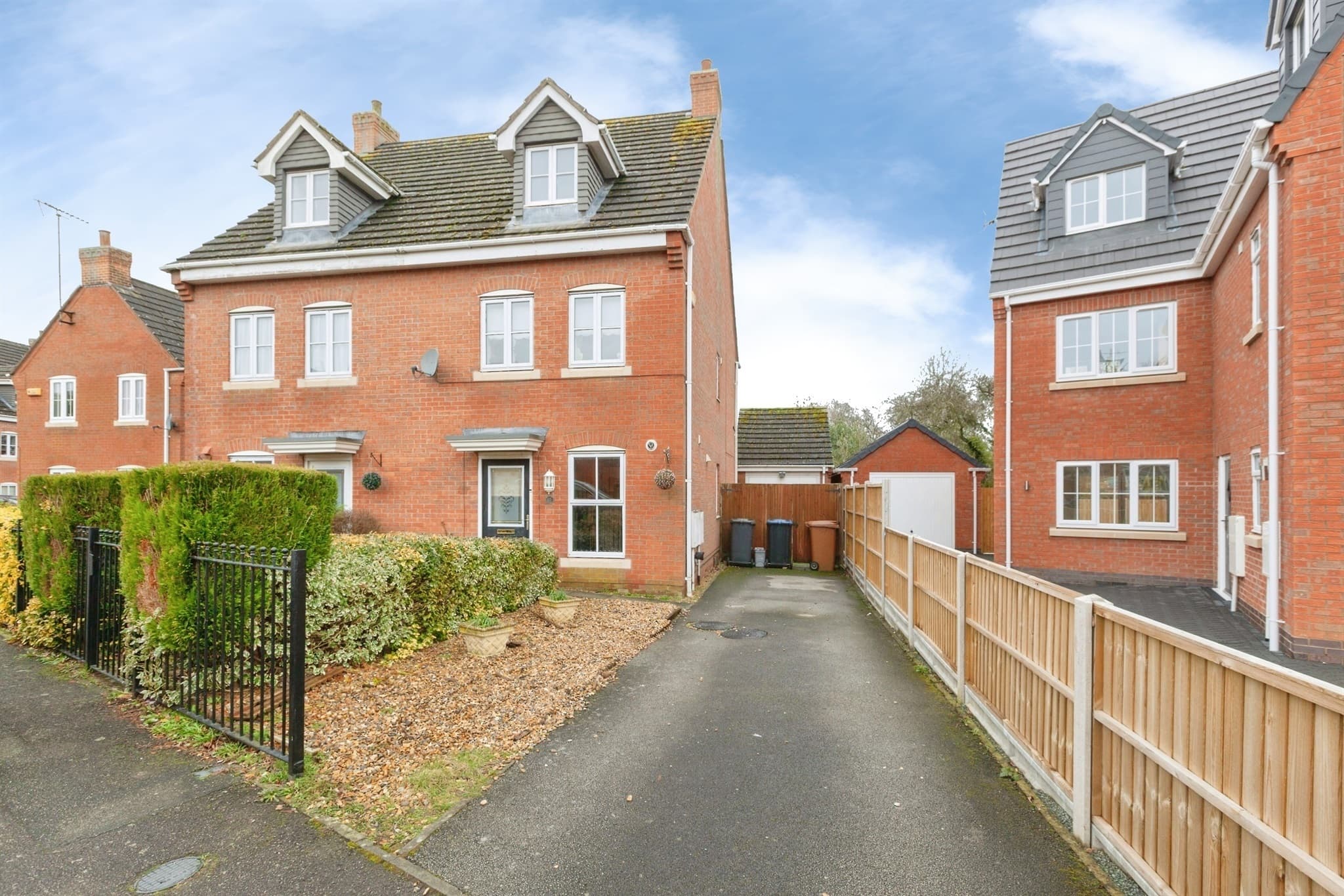 Property at Russett Close, Barwell, Leicester