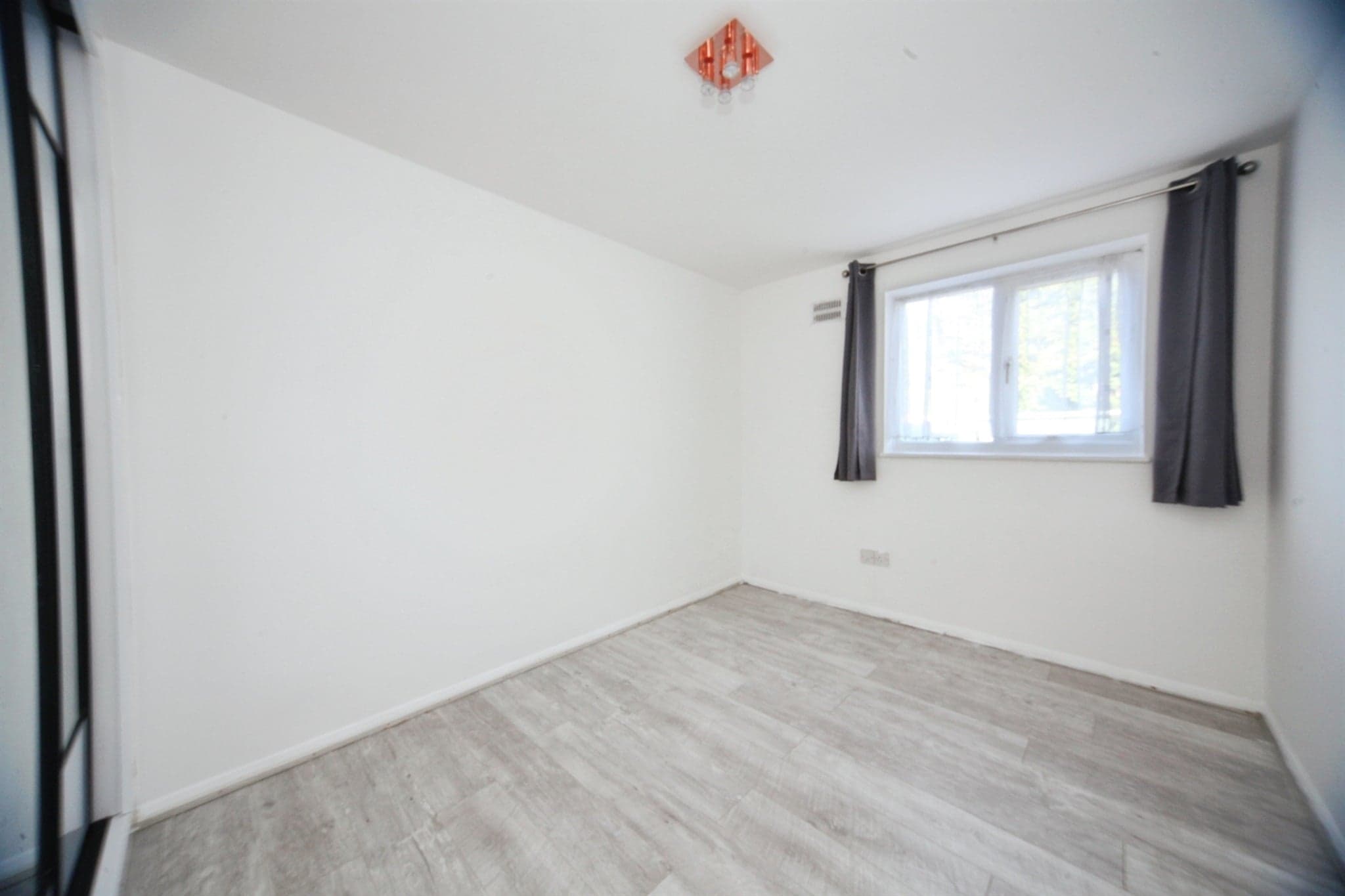 Property at Nayland Close, Luton