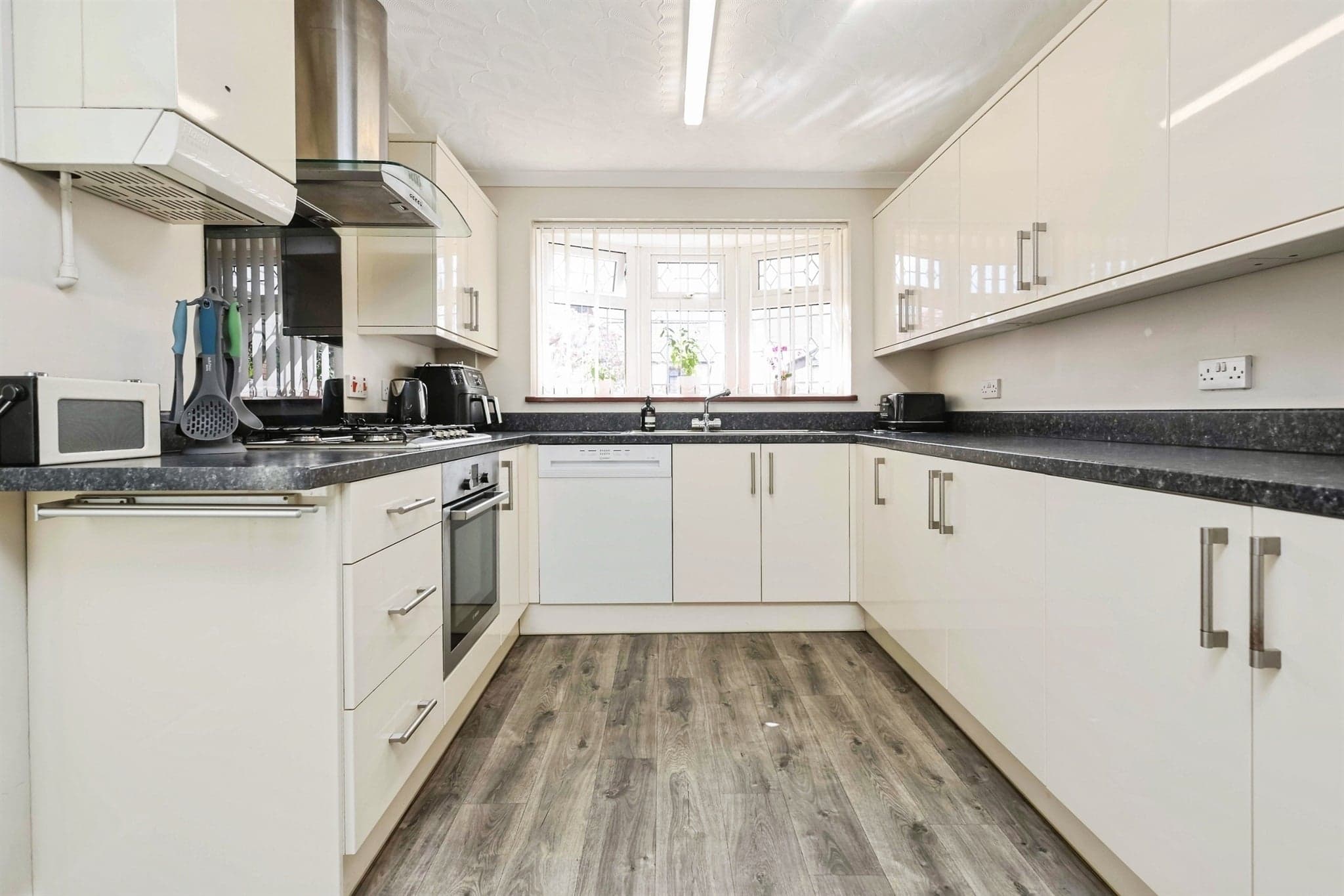 Property at The Crescent, Cradley Heath