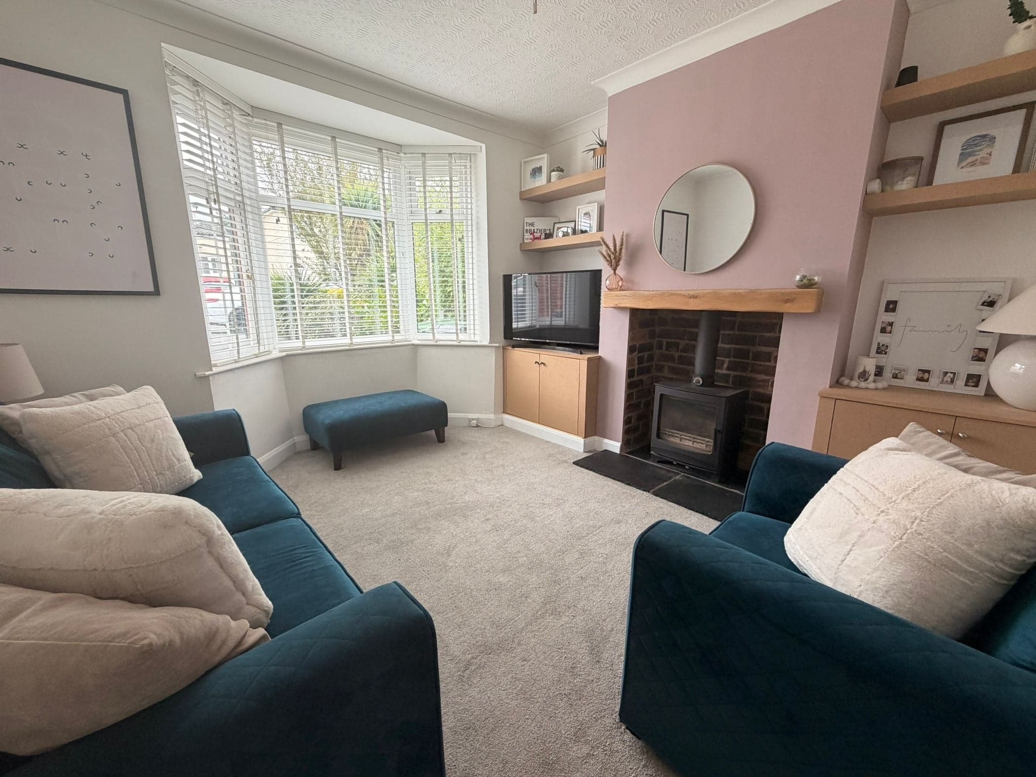 Property at Bhylls Crescent, Castlecroft, Wolverhampton