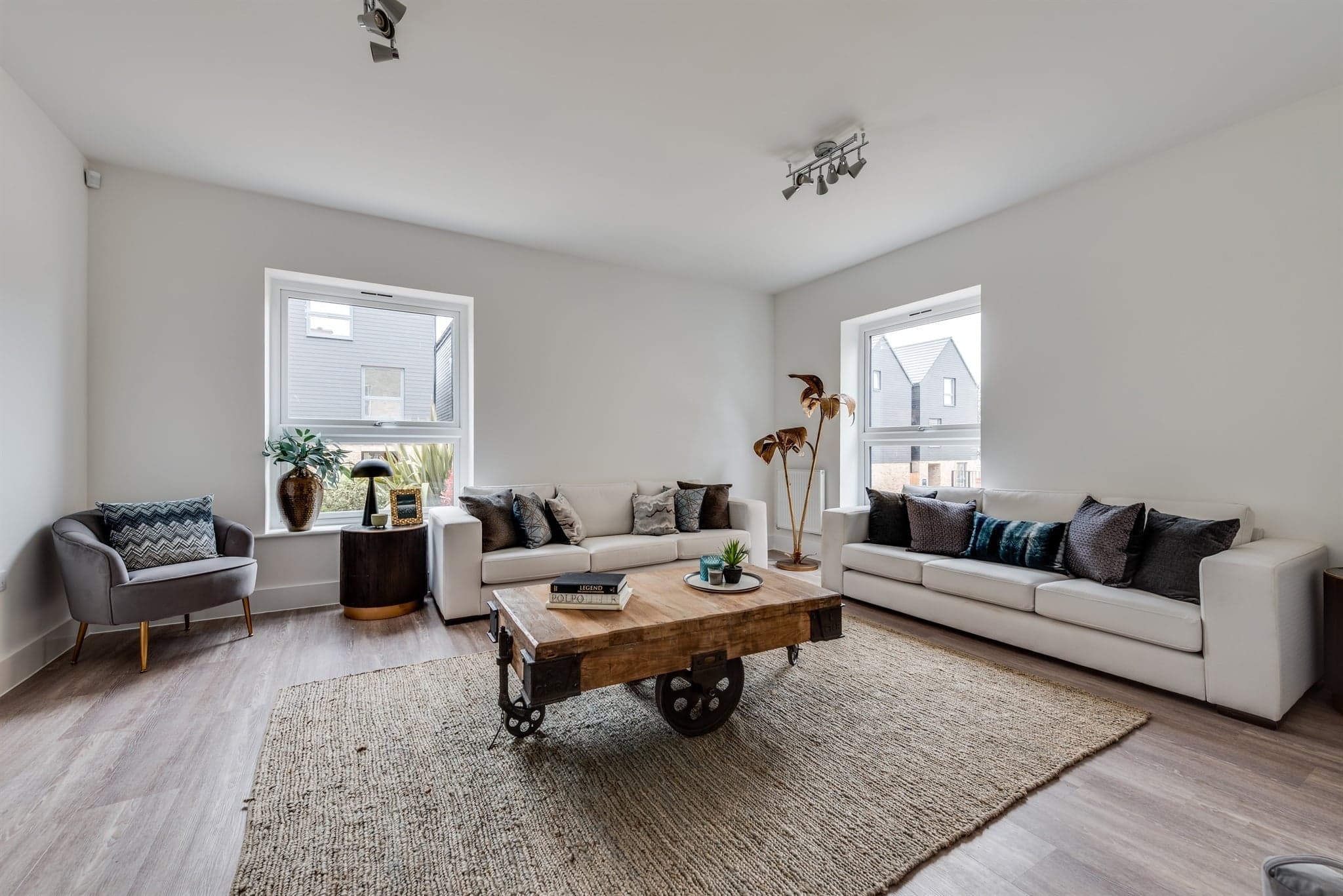 Property at Blunsdon Hill, Blunsdon, Swindon