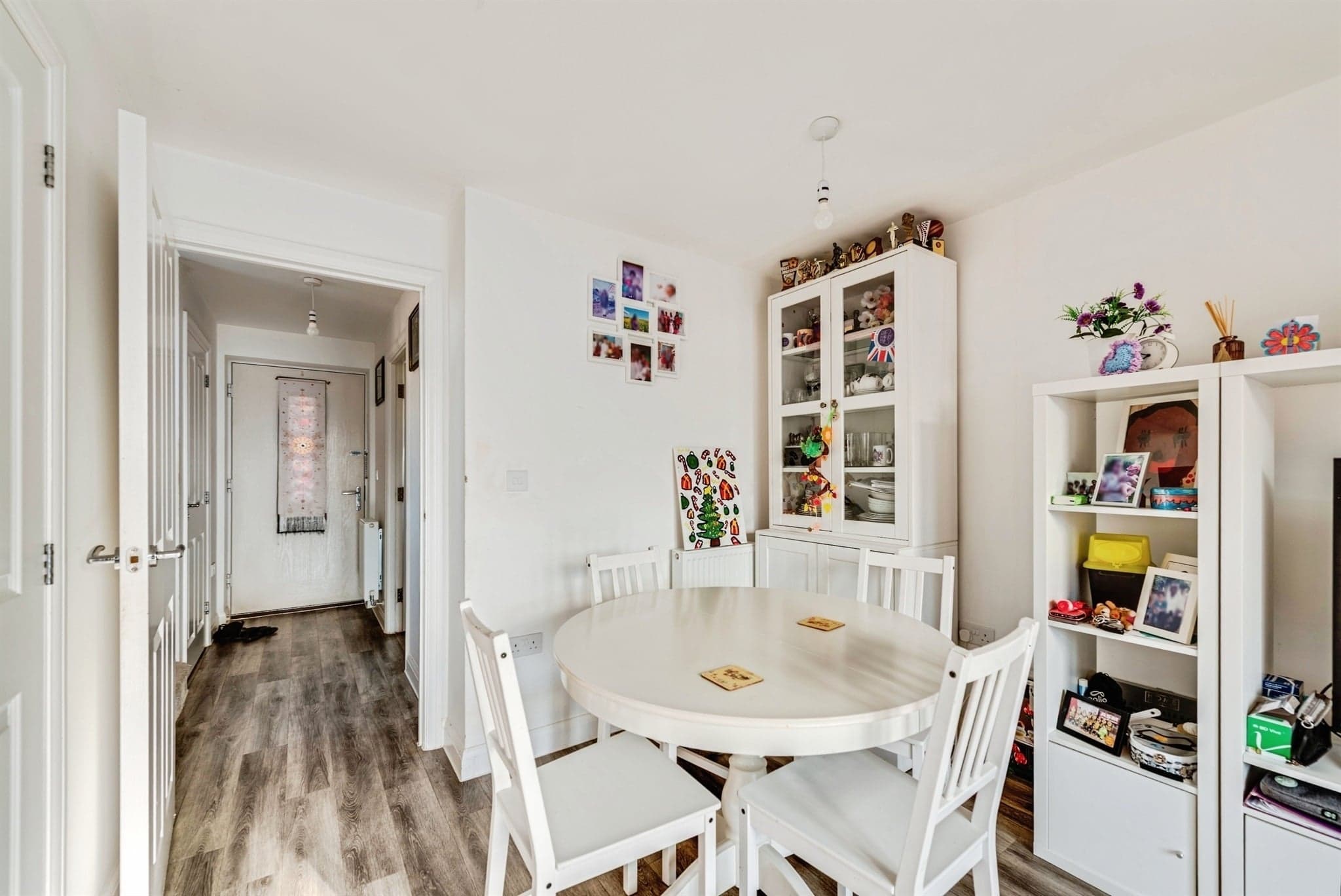 Property at Kestrel Crescent, Witney