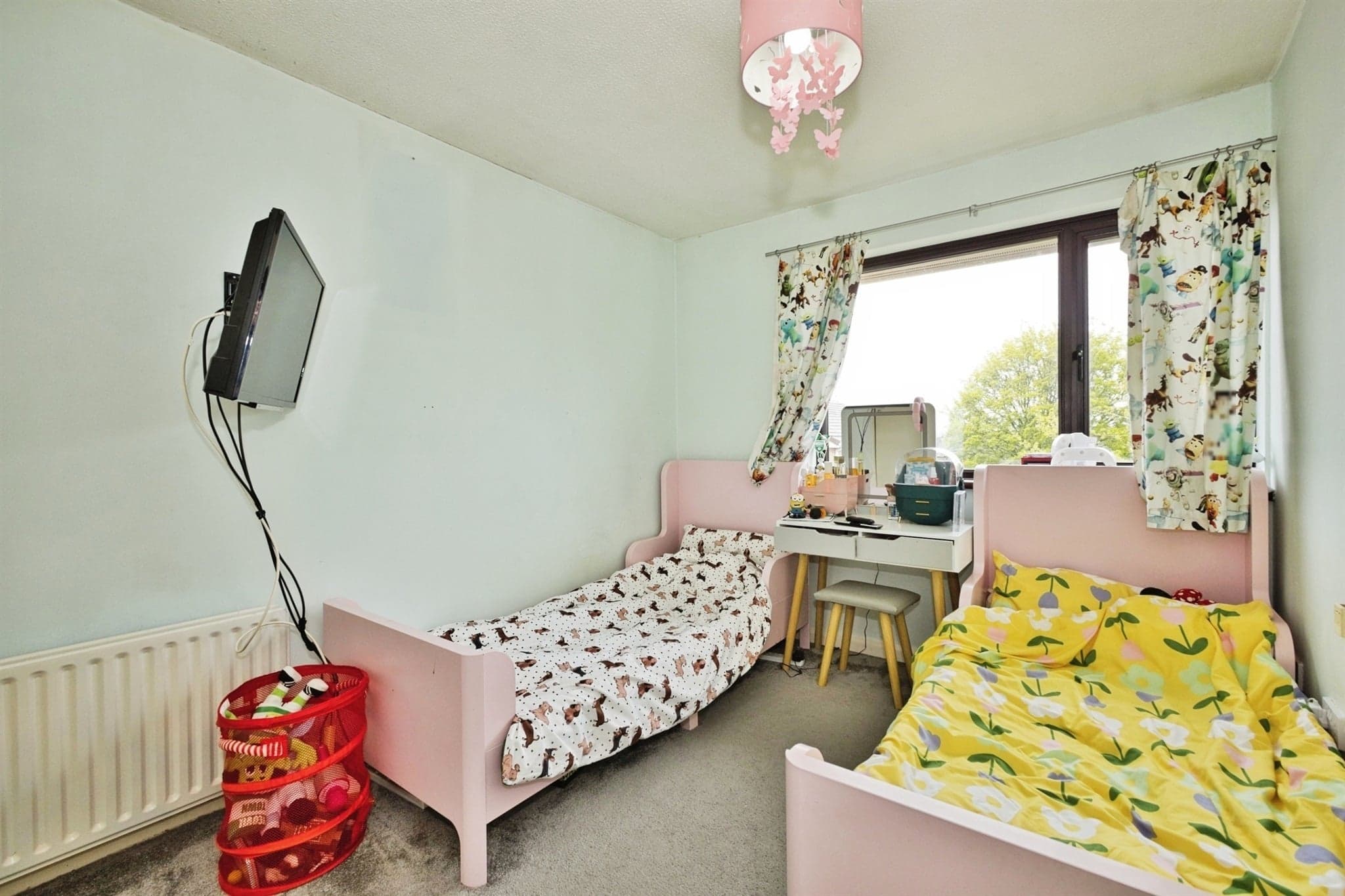 Property at Thatcham Park, YEOVIL