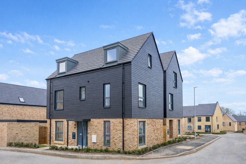 Property at Blunsdon Hill, Blunsdon, Swindon