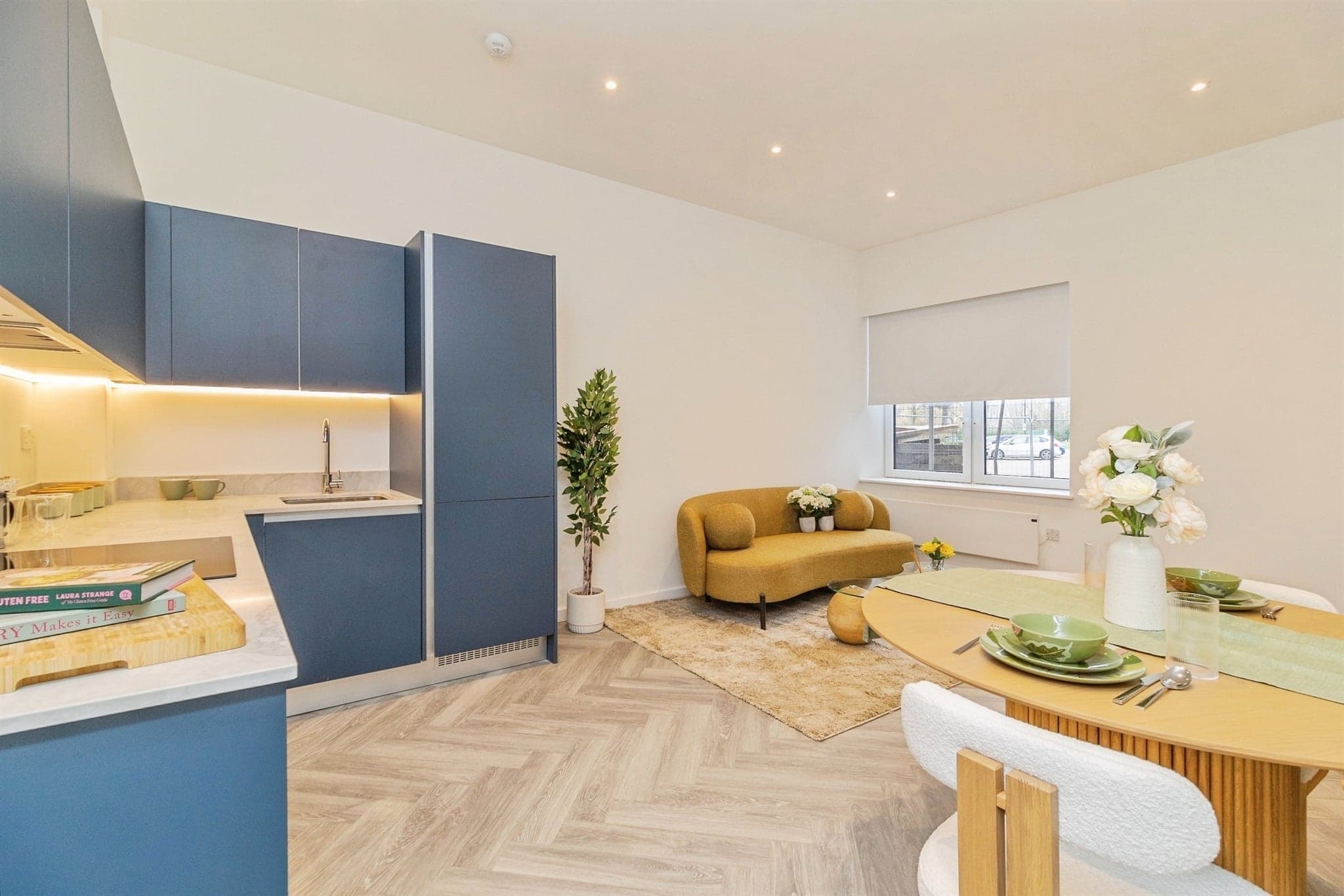 Property at Caldecotte Lake Drive, Caldecotte, Milton Keynes