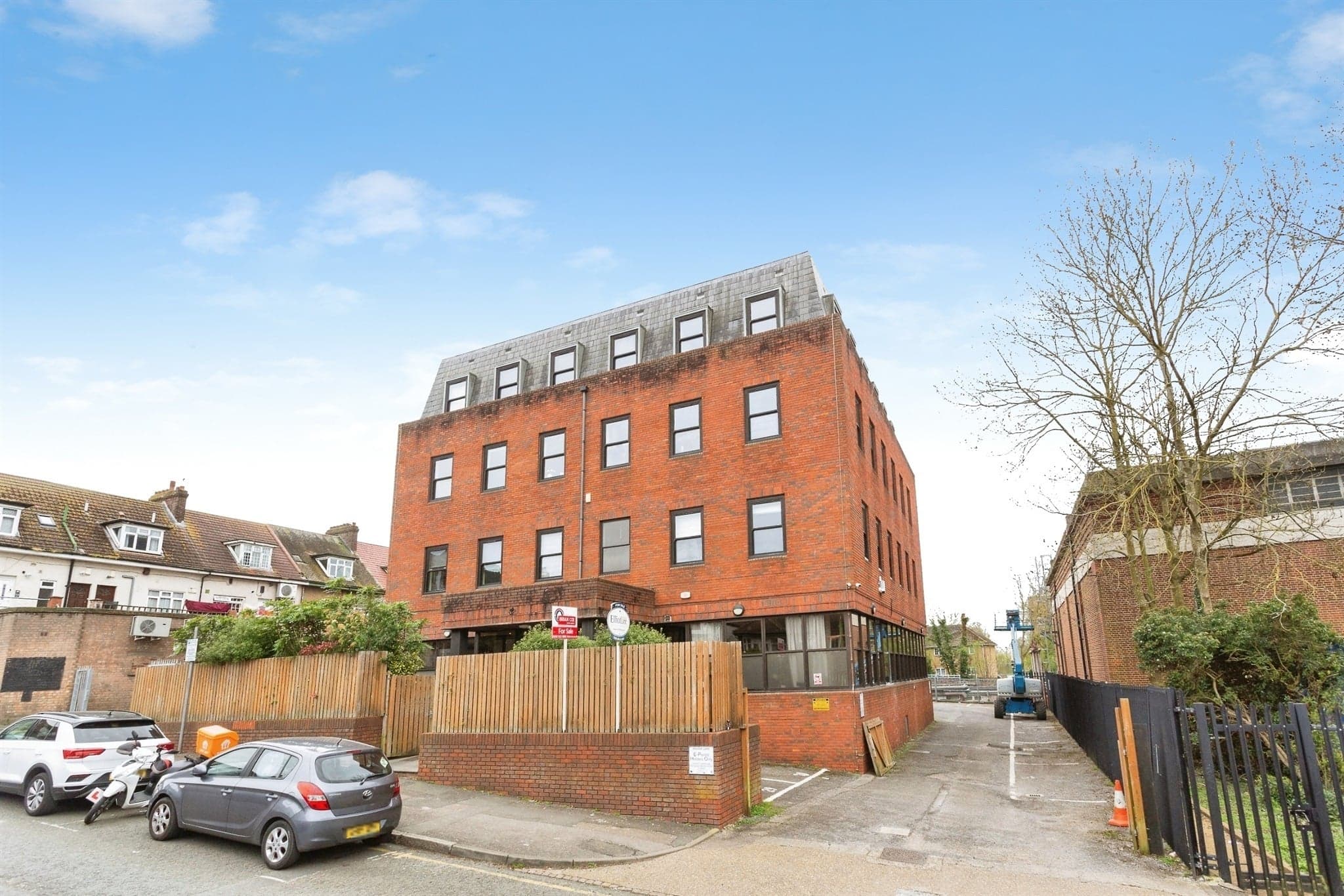 Property at Cavendish Avenue, Harrow