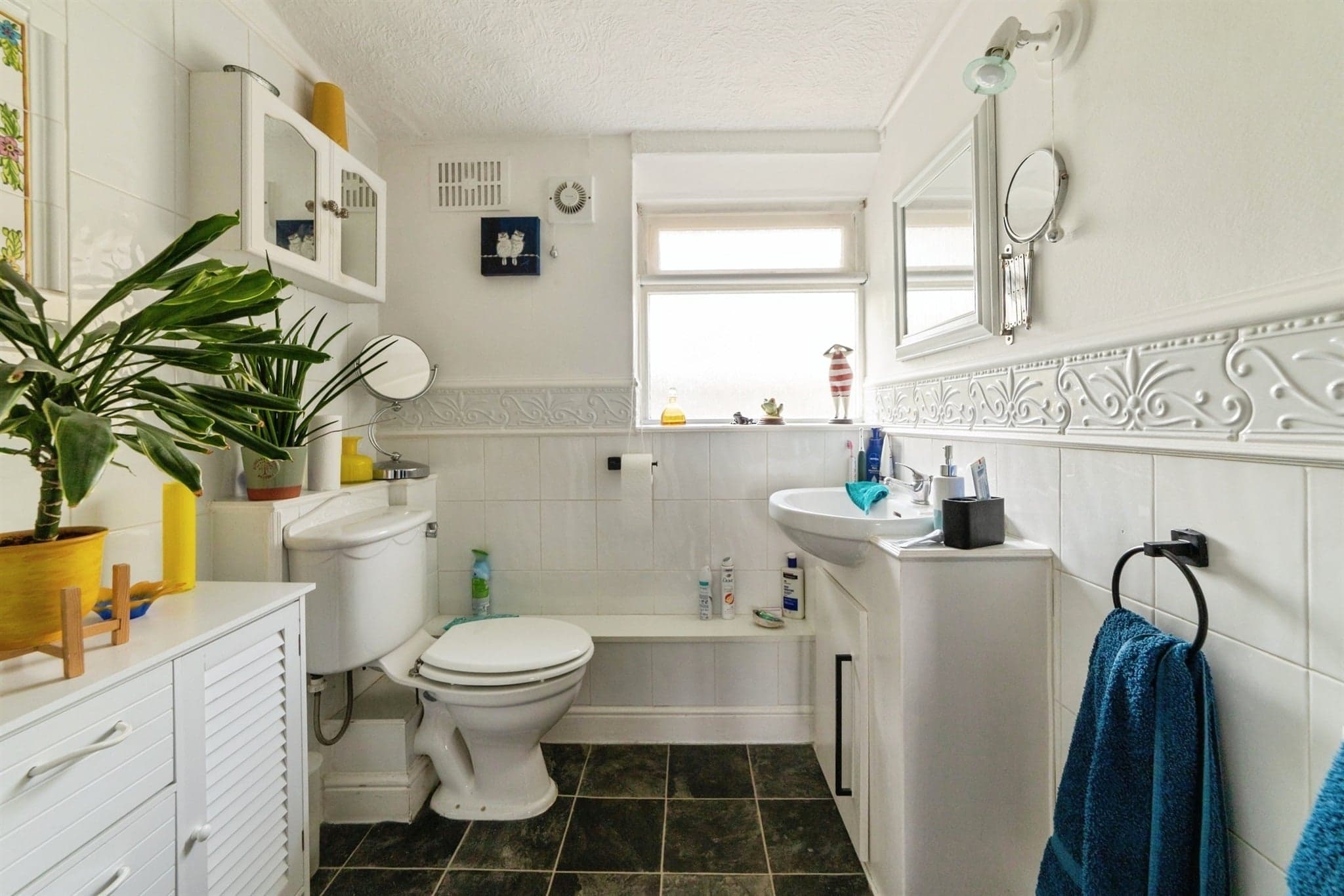 Property at Meadow Way, Stevenage