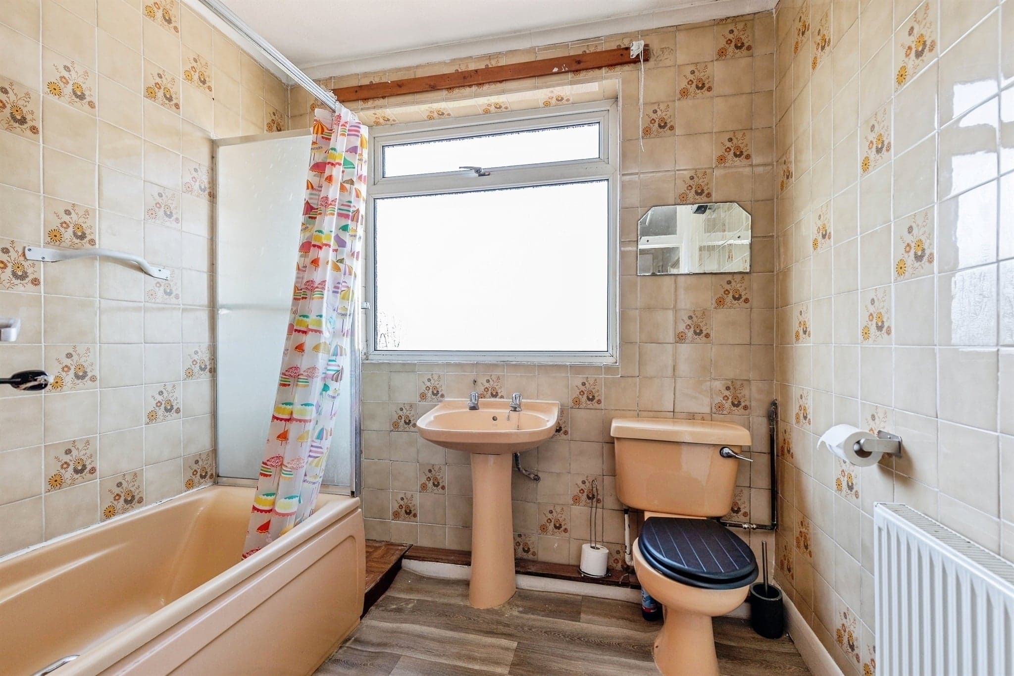 Property at Stoneleigh Crescent, Bristol