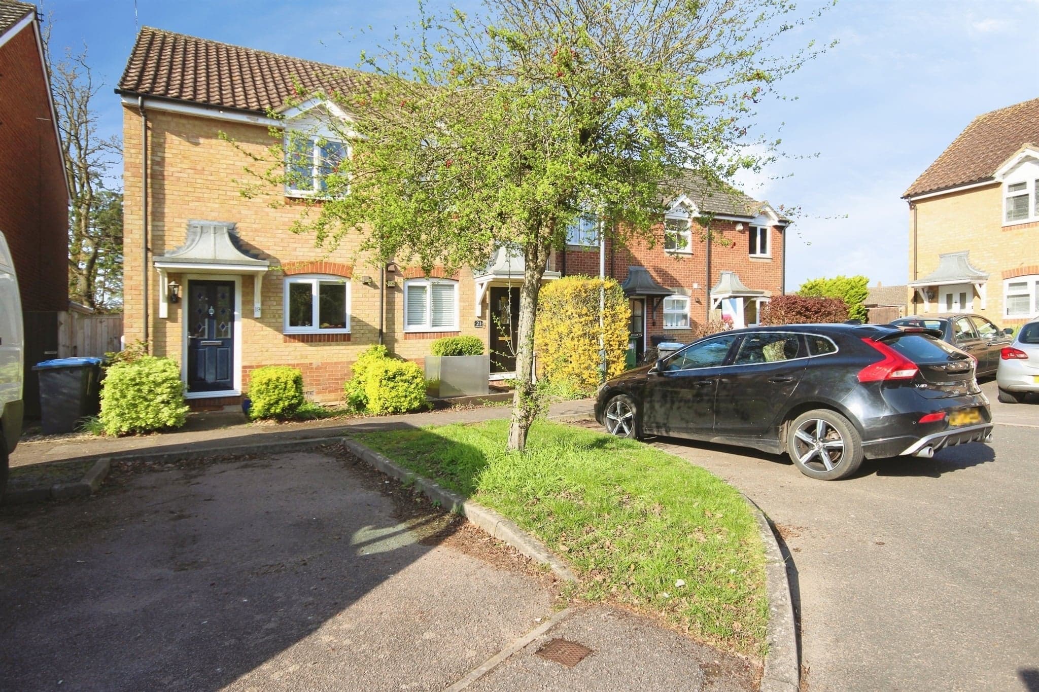Property at Birdhaven Close, Lighthorne, Warwick
