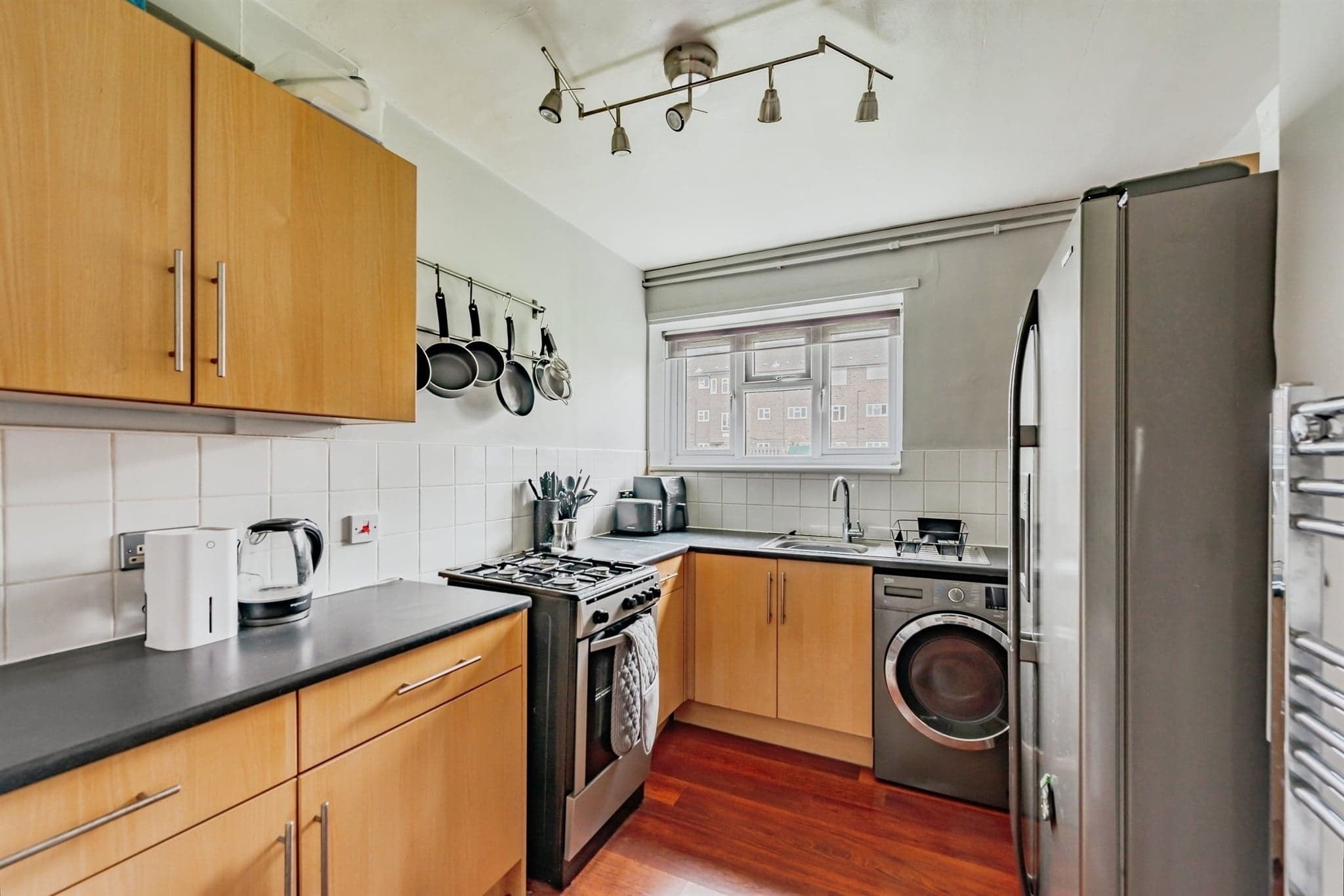 Property at Nailsworth Crescent, Merstham, Redhill