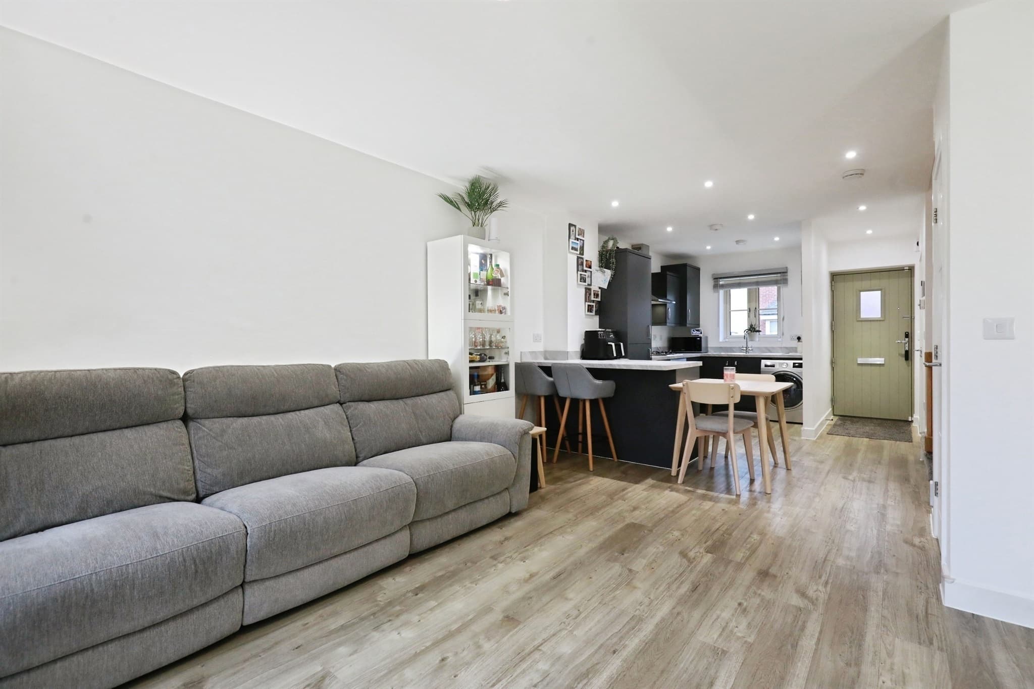 Property at Holywell Drive, Temple Herdewyke, Southam