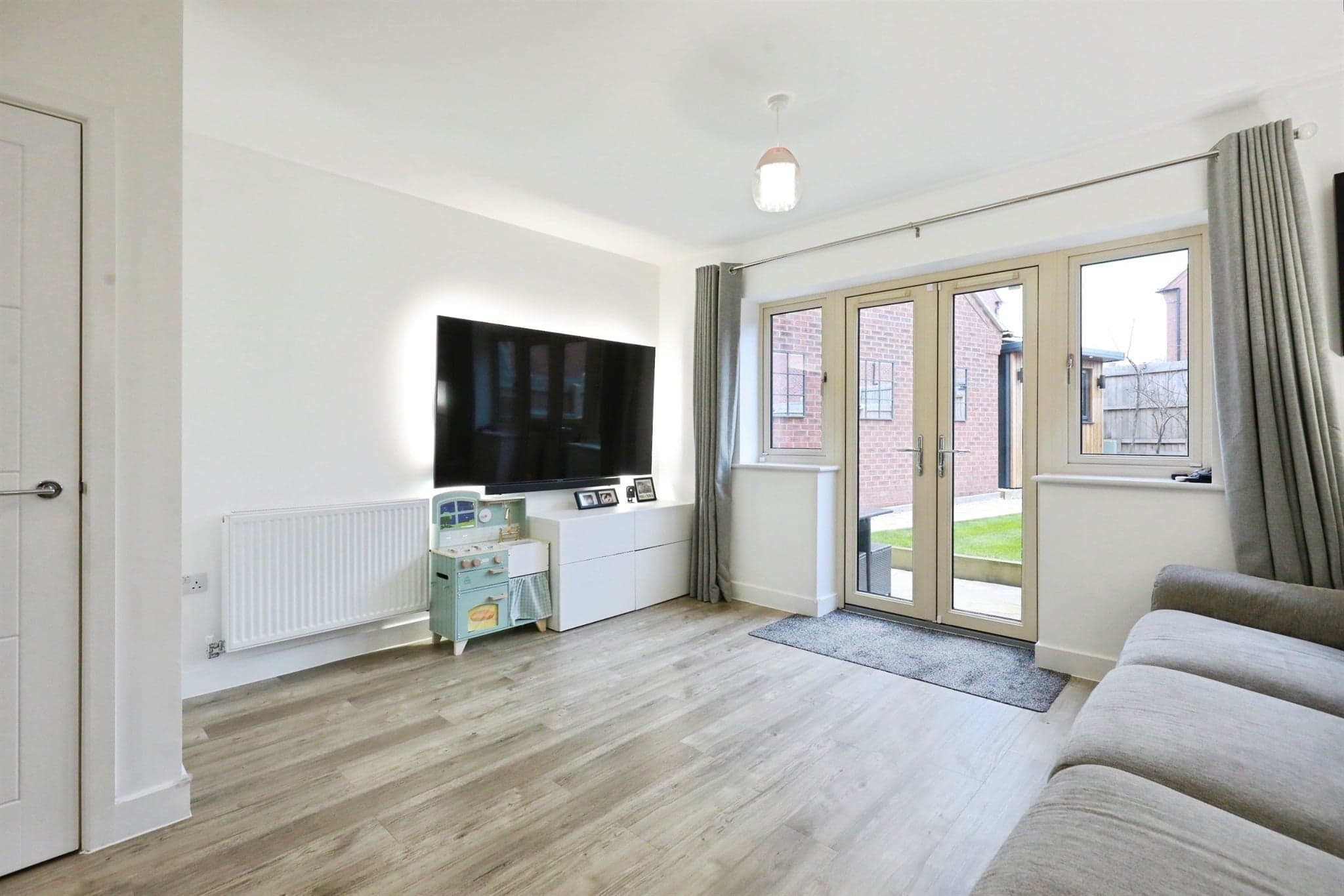 Property at Holywell Drive, Temple Herdewyke, Southam