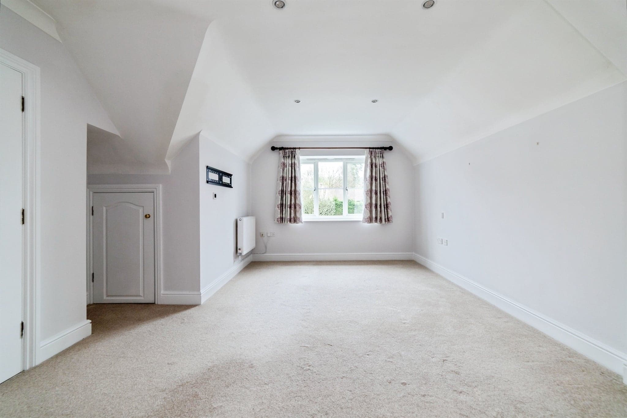 Property at Canonsfield Road, Welwyn