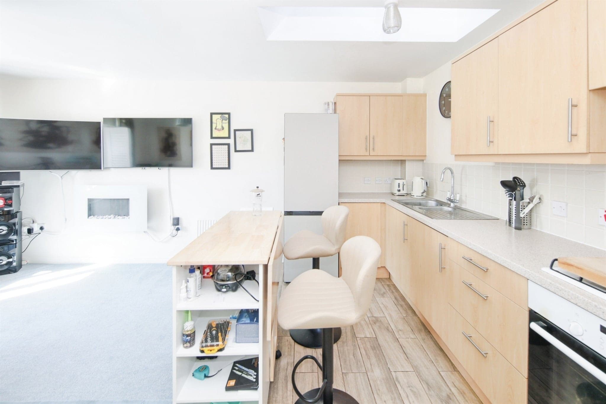 Property at Niagara Close, Coventry