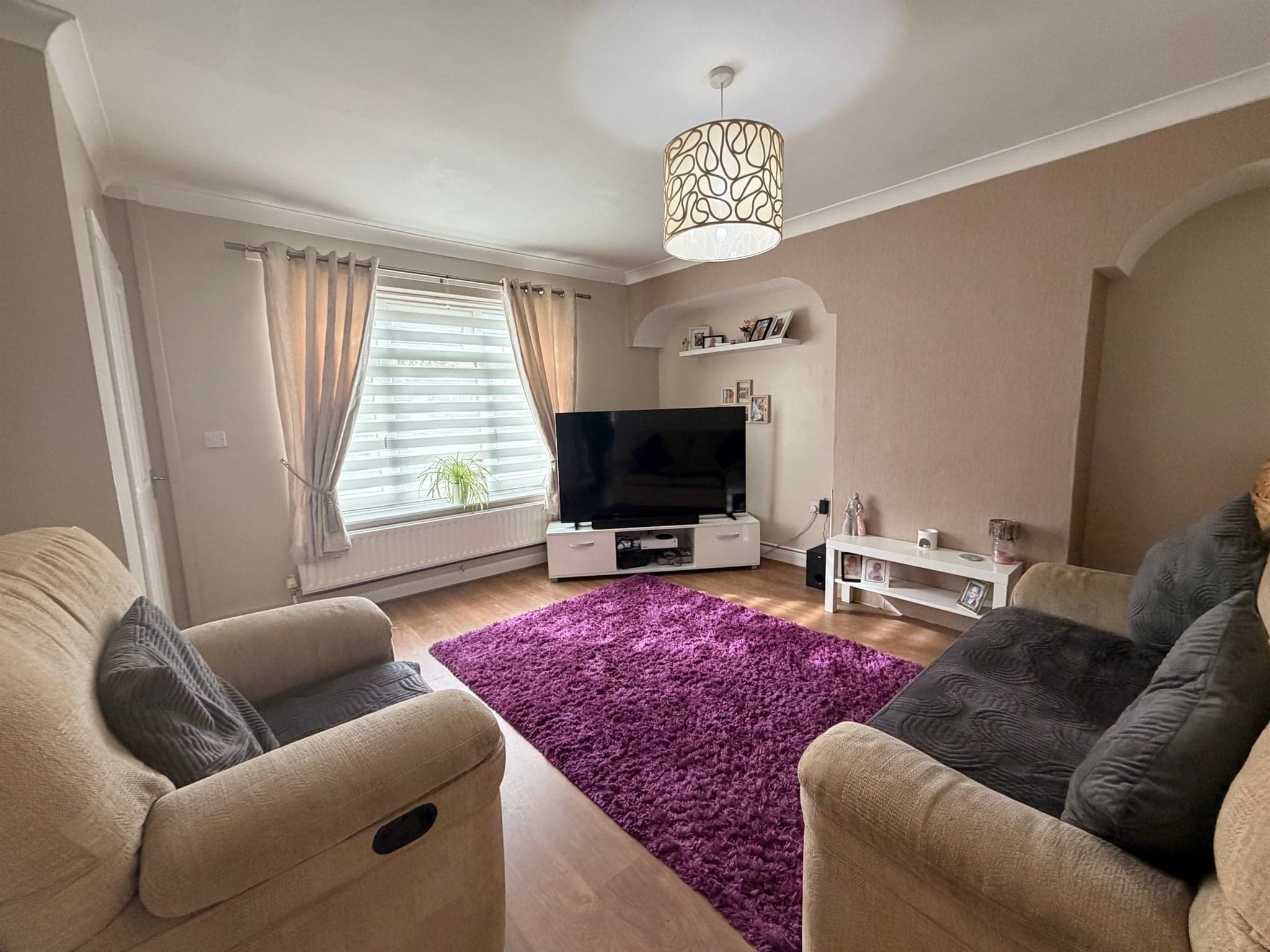 Property at Dickens Road, The Scotlands, Wolverhampton