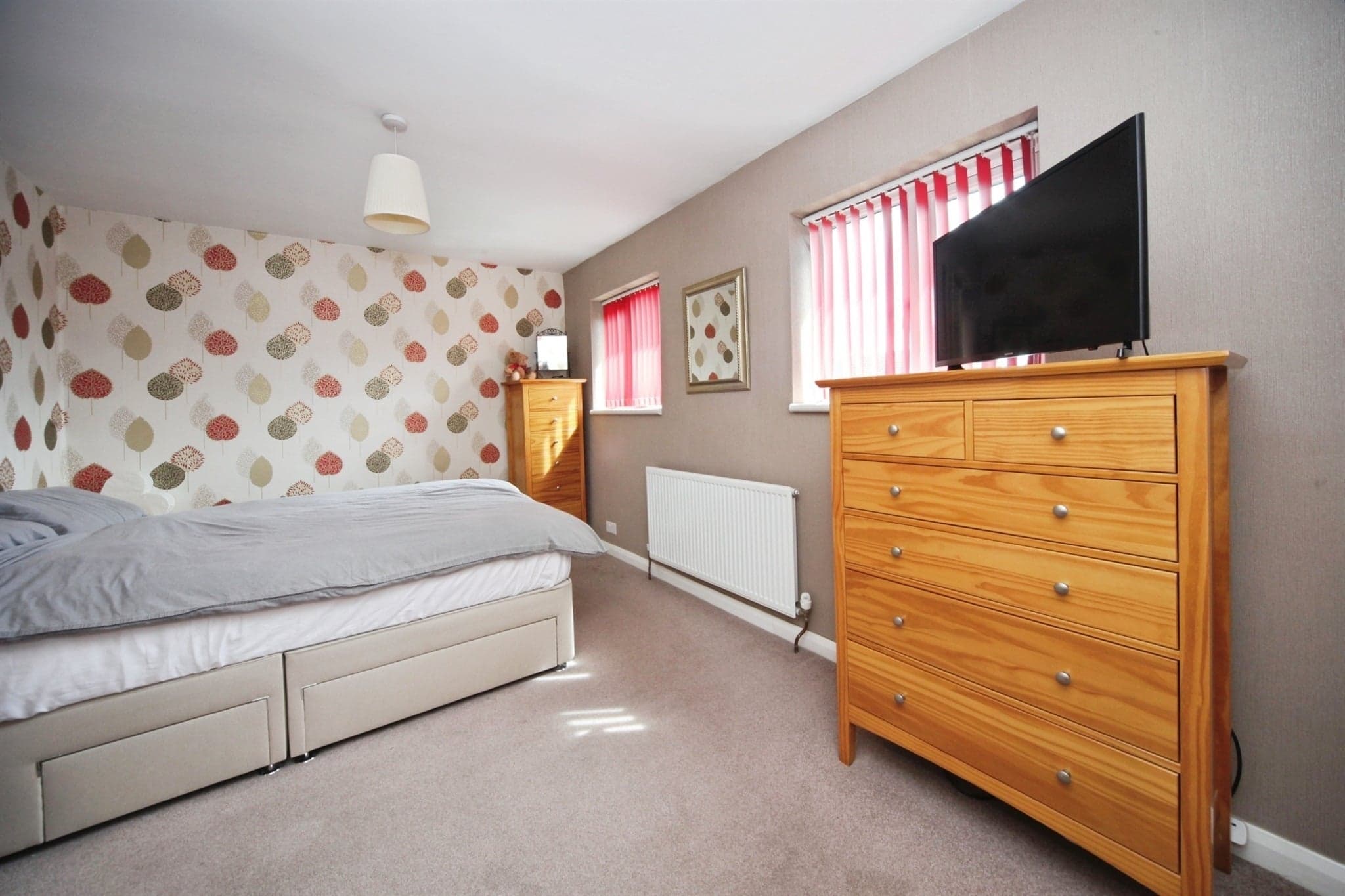 Property at Rickyard Close, Luton