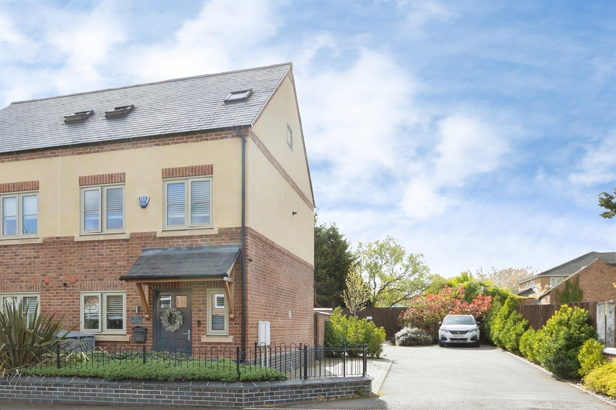 Property at High Street, Whetstone, Leicester