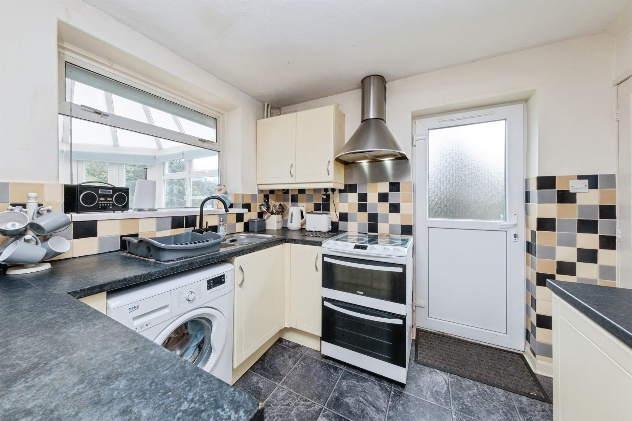 Property at Milford Avenue, Stony Stratford, Milton Keynes