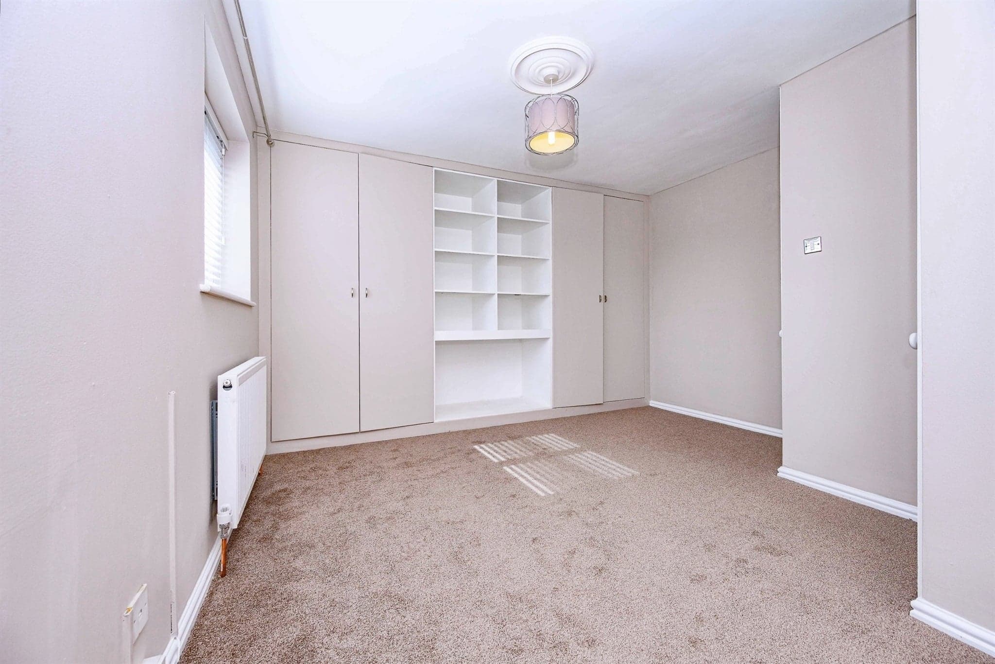 Property at Yately Close, Luton