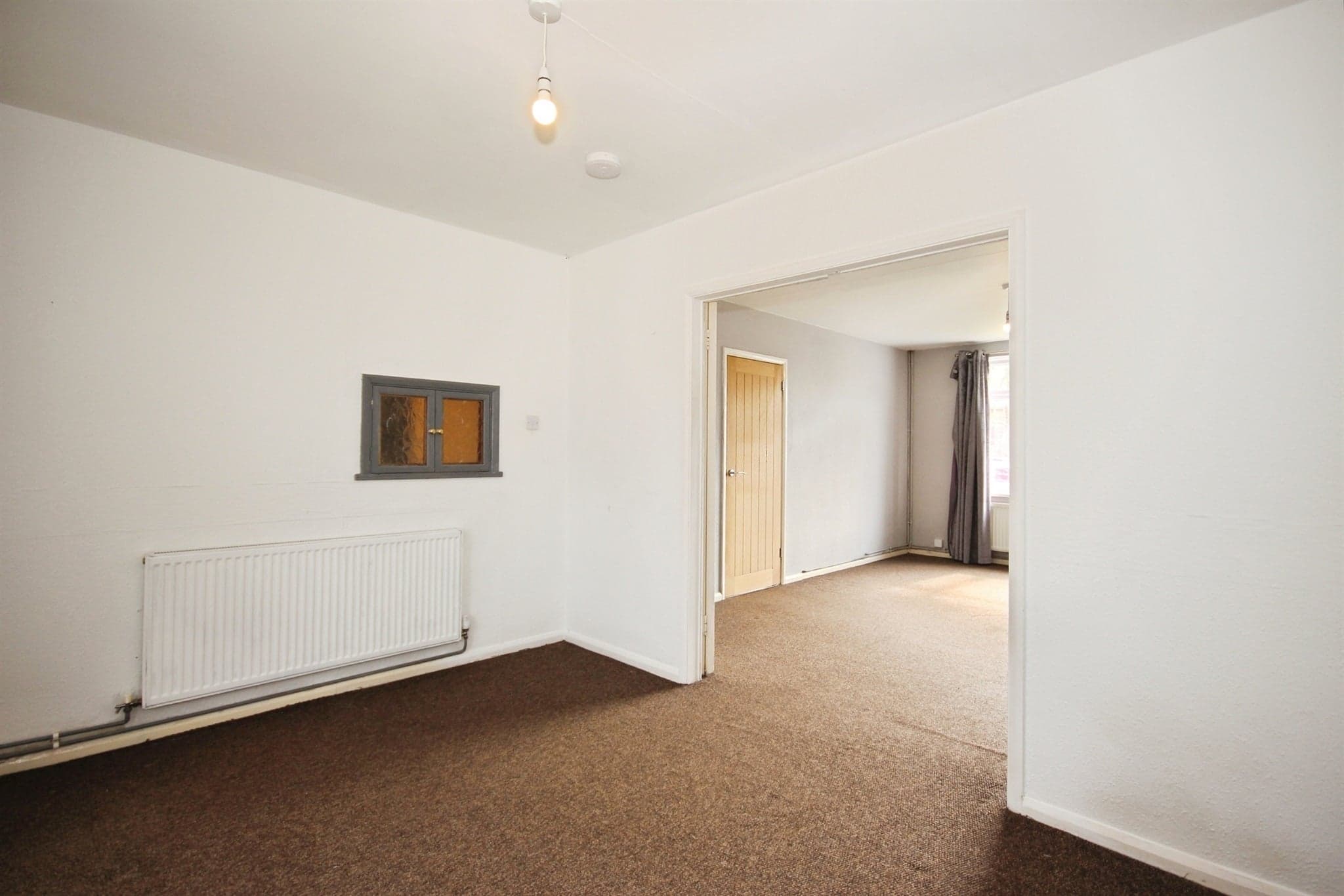 Property at Home Farm Crescent, Whitnash, Leamington Spa