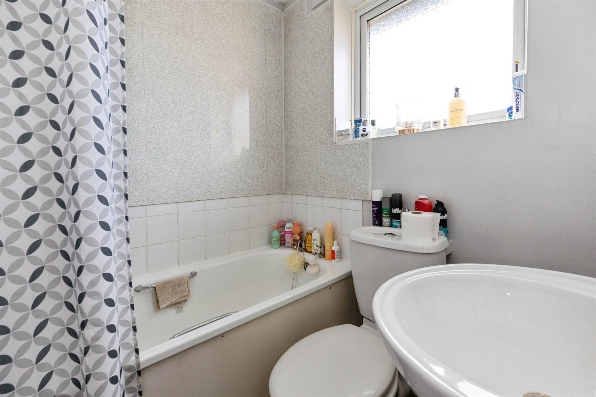 Property at Eggringe, Ashford