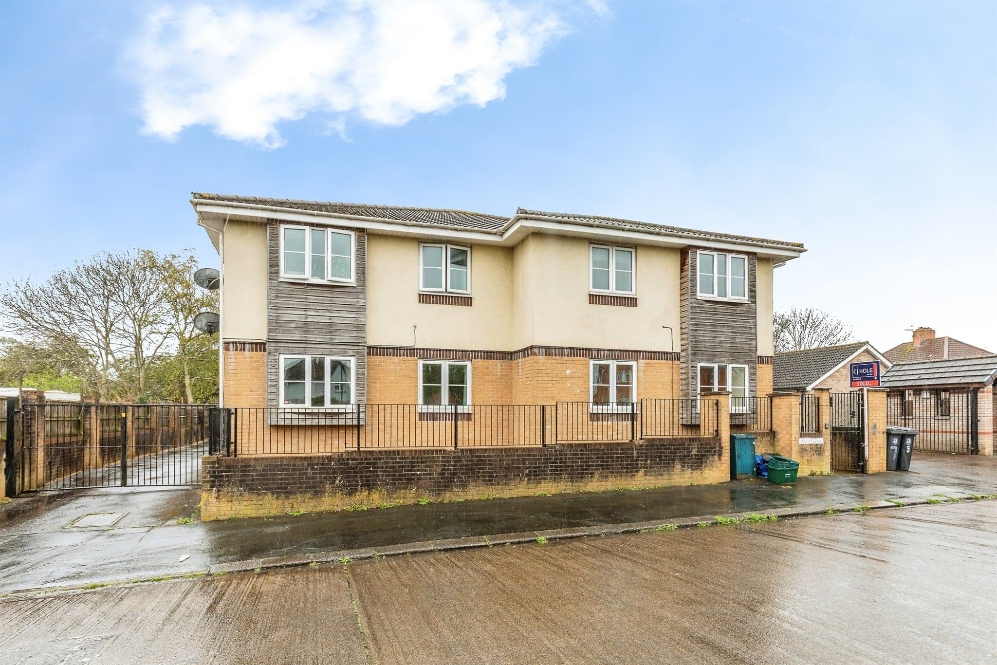 Property at Hartcliffe Road, Knowle, Bristol