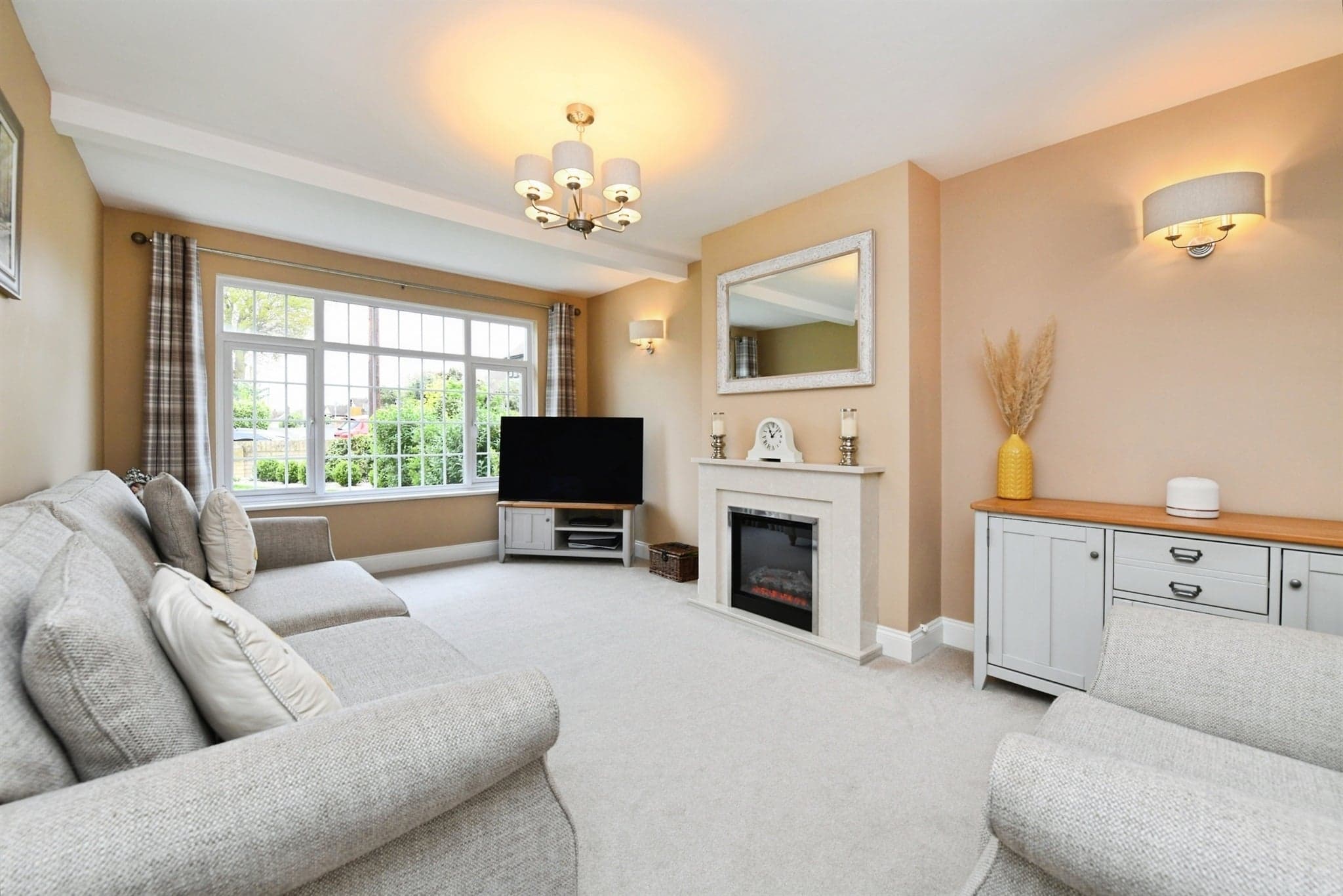 Property at Hilltop Close, Rayleigh