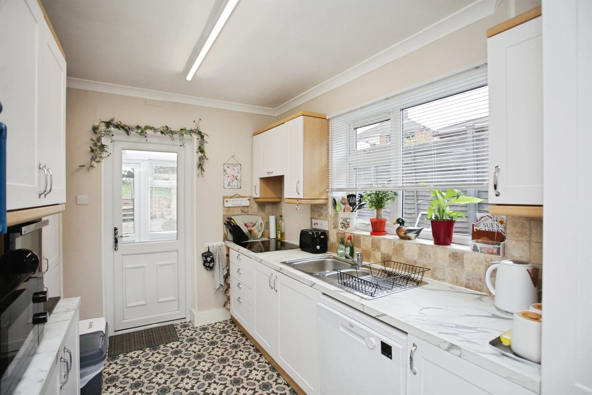 Property at Collingwood Avenue, Bilton, Rugby