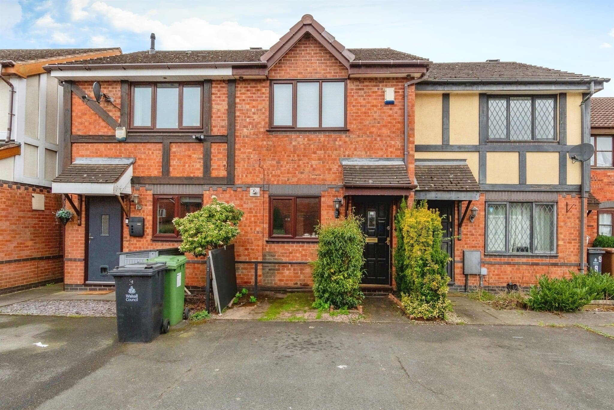 Property at Grantown Grove, Walsall