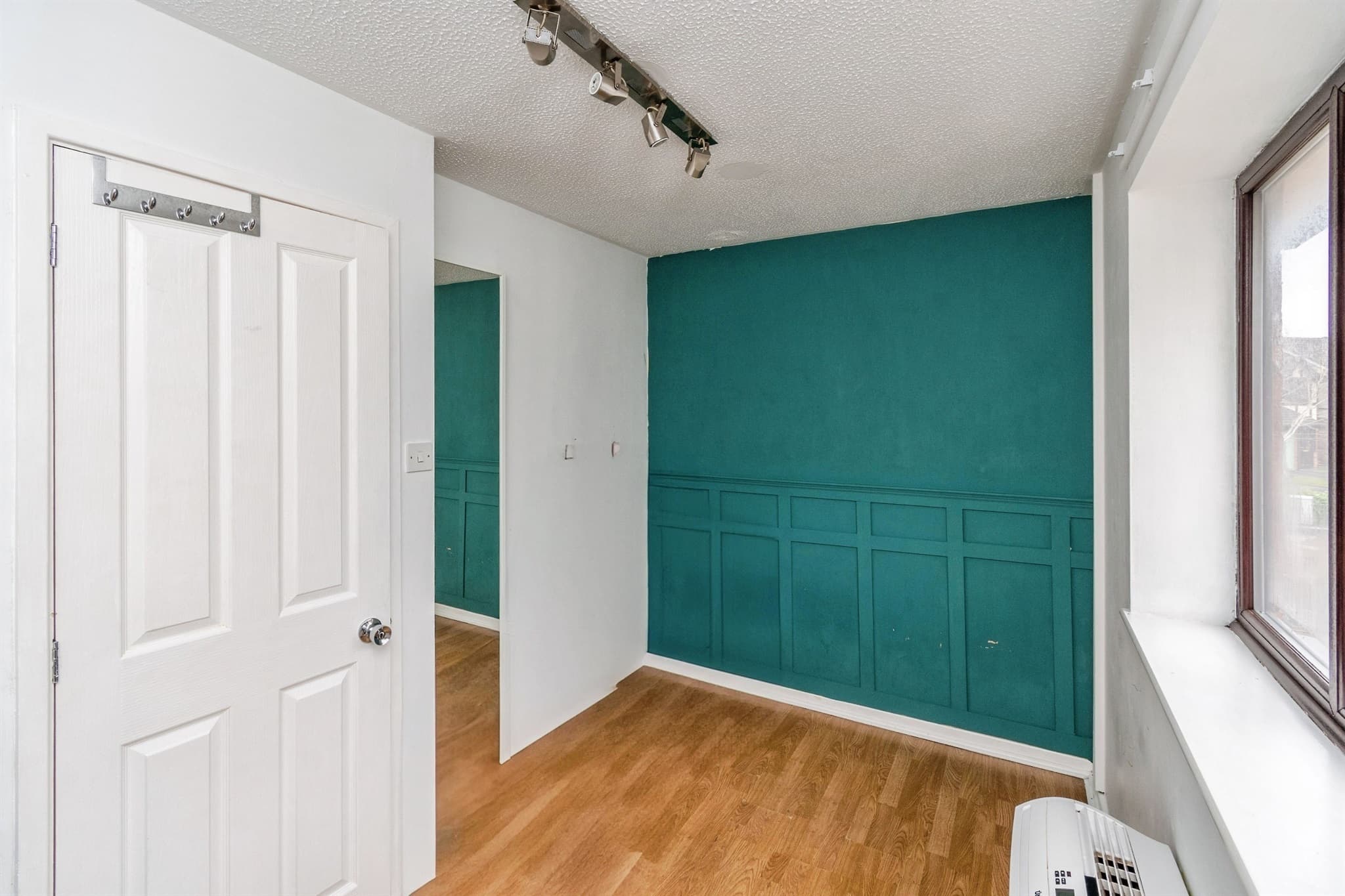 Property at Grantown Grove, Walsall
