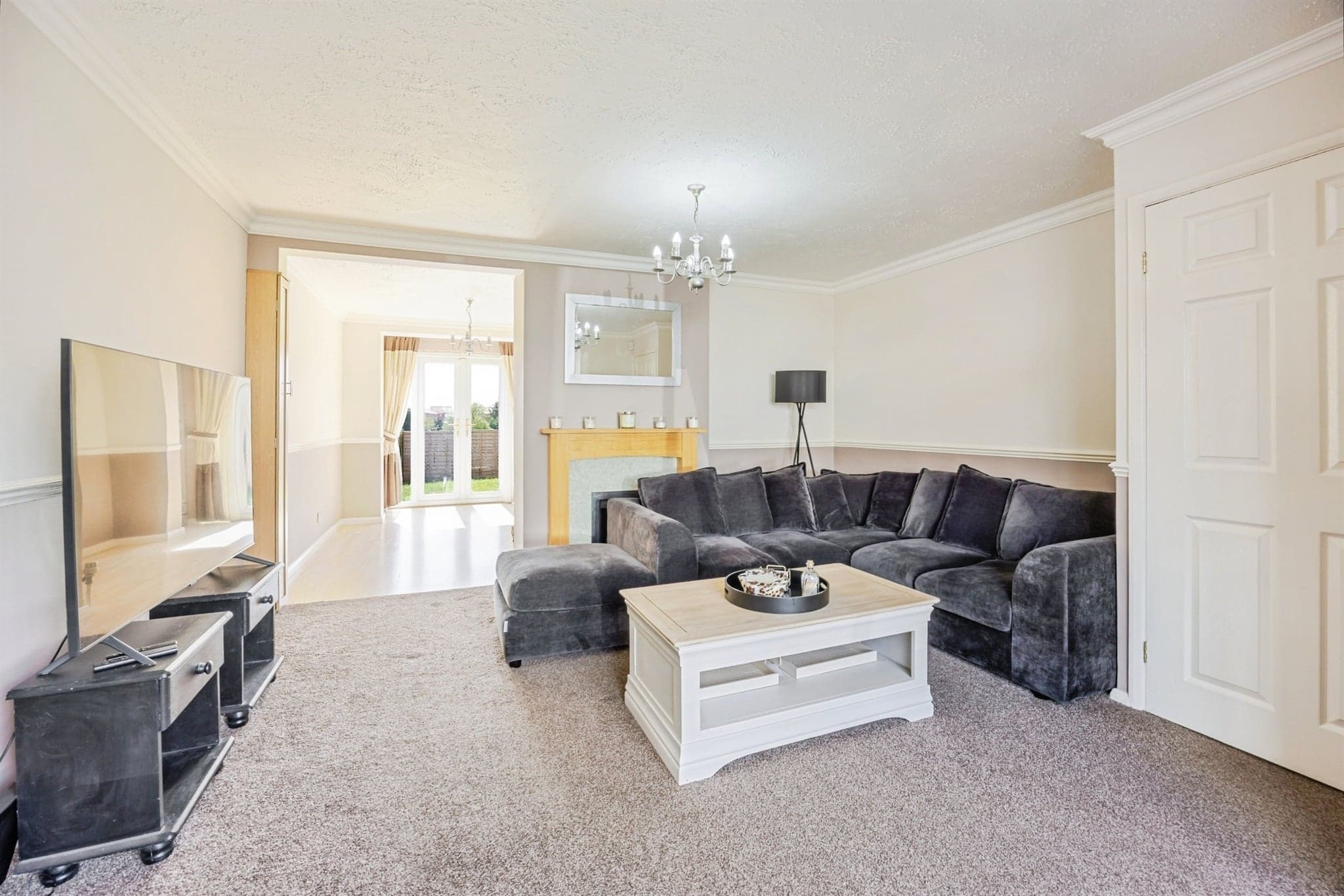 Property at Cotswold Avenue, Northampton