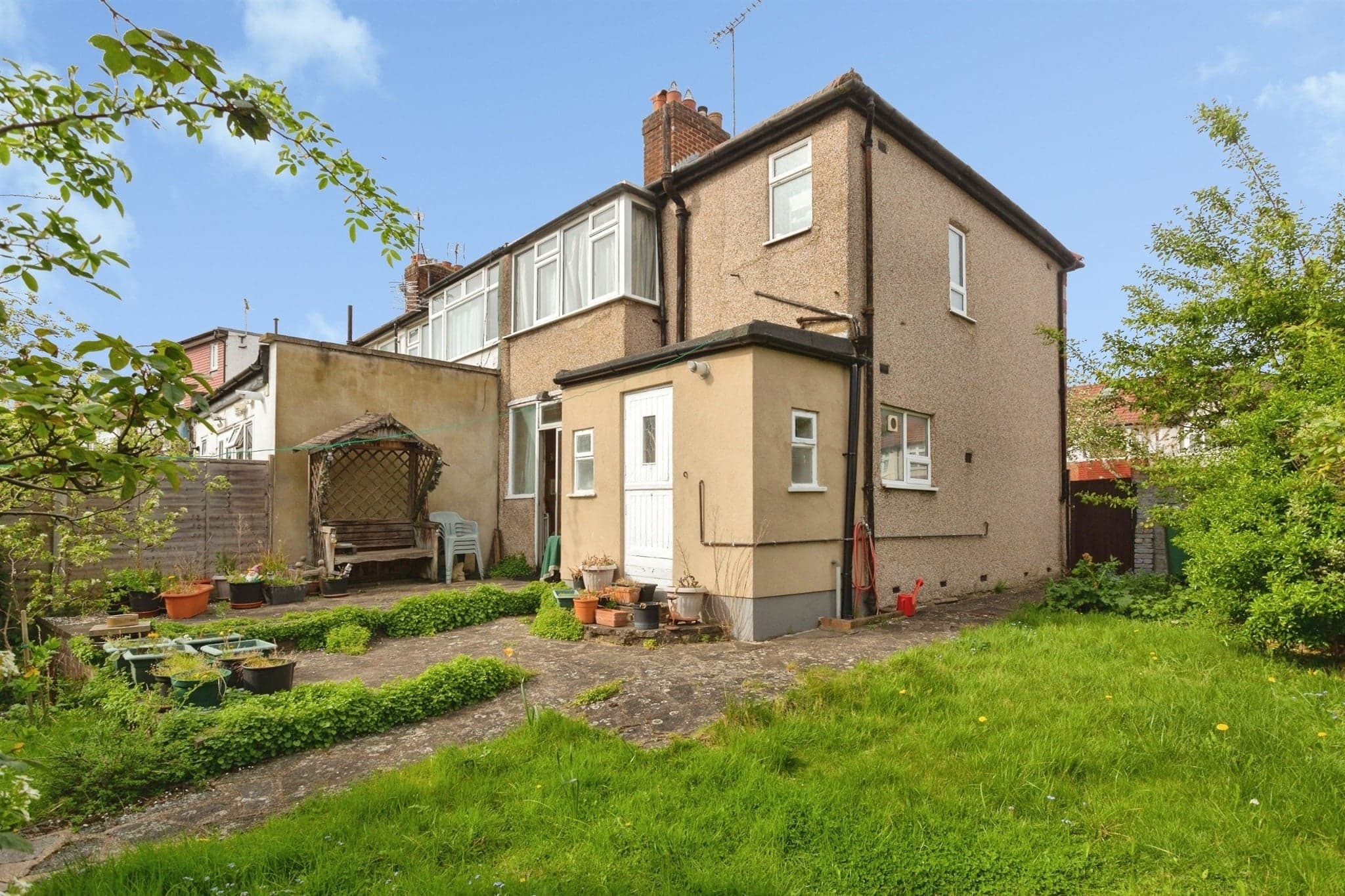 Property at Tavistock Avenue, Perivale, Greenford