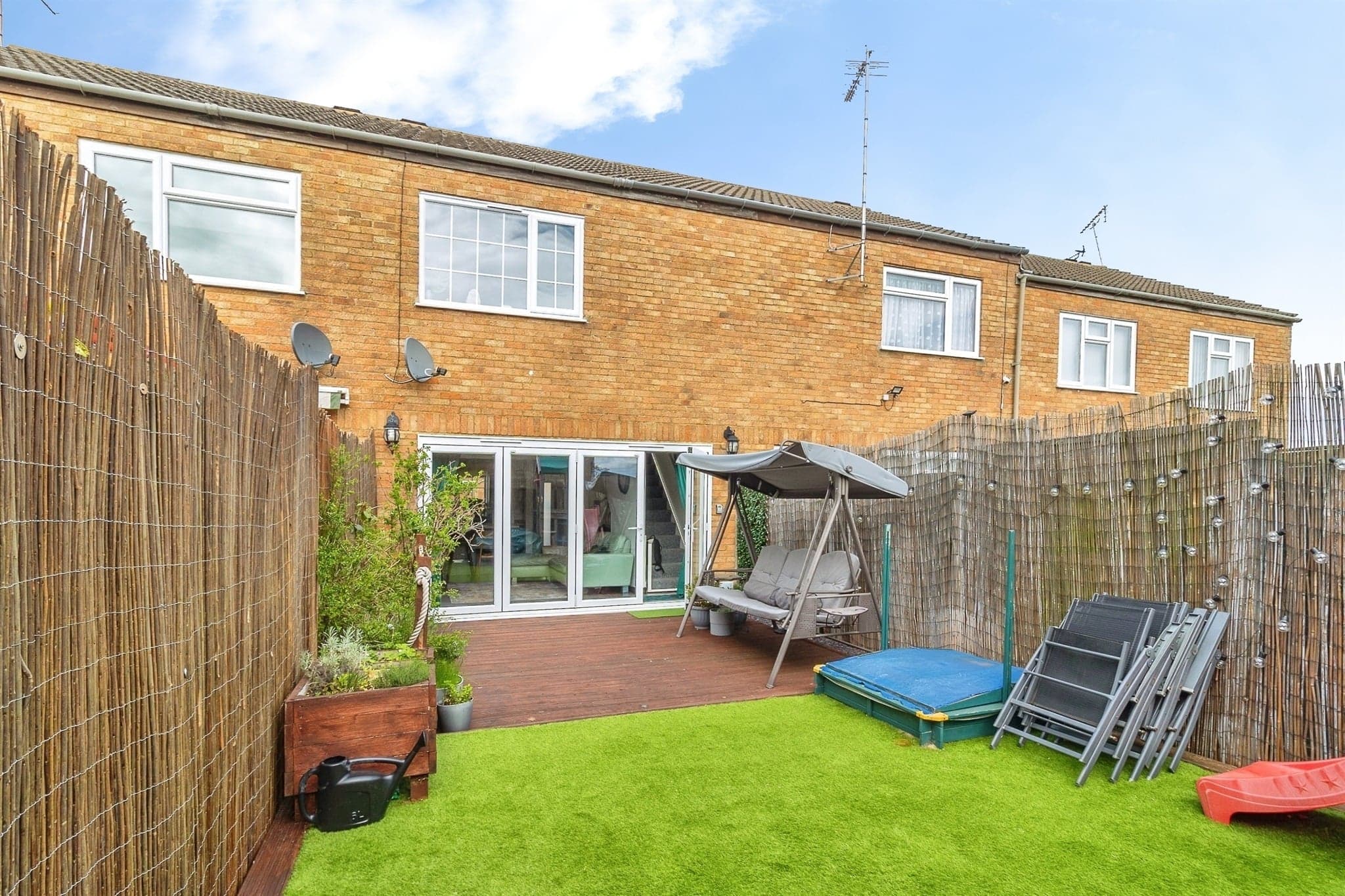 Property at Hornbeam Close, Leighton Buzzard