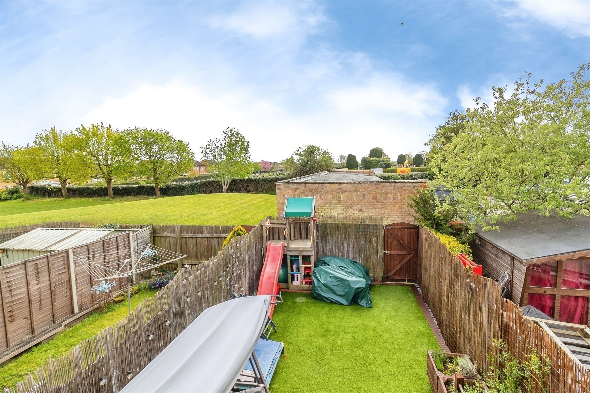 Property at Hornbeam Close, Leighton Buzzard