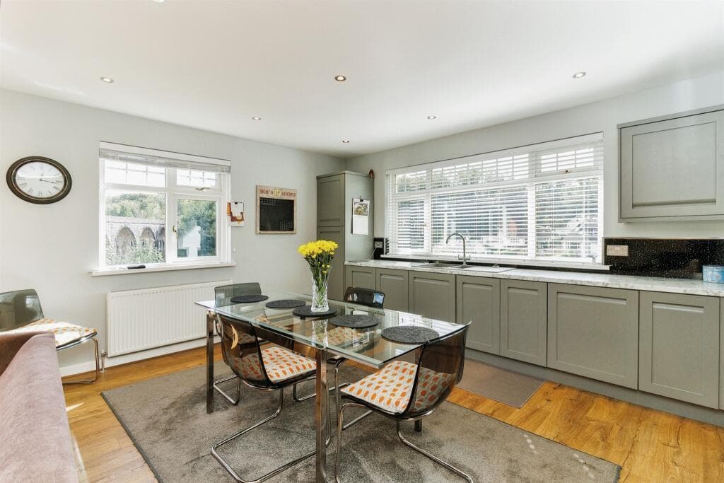 Property at Broad Reach, Paignton