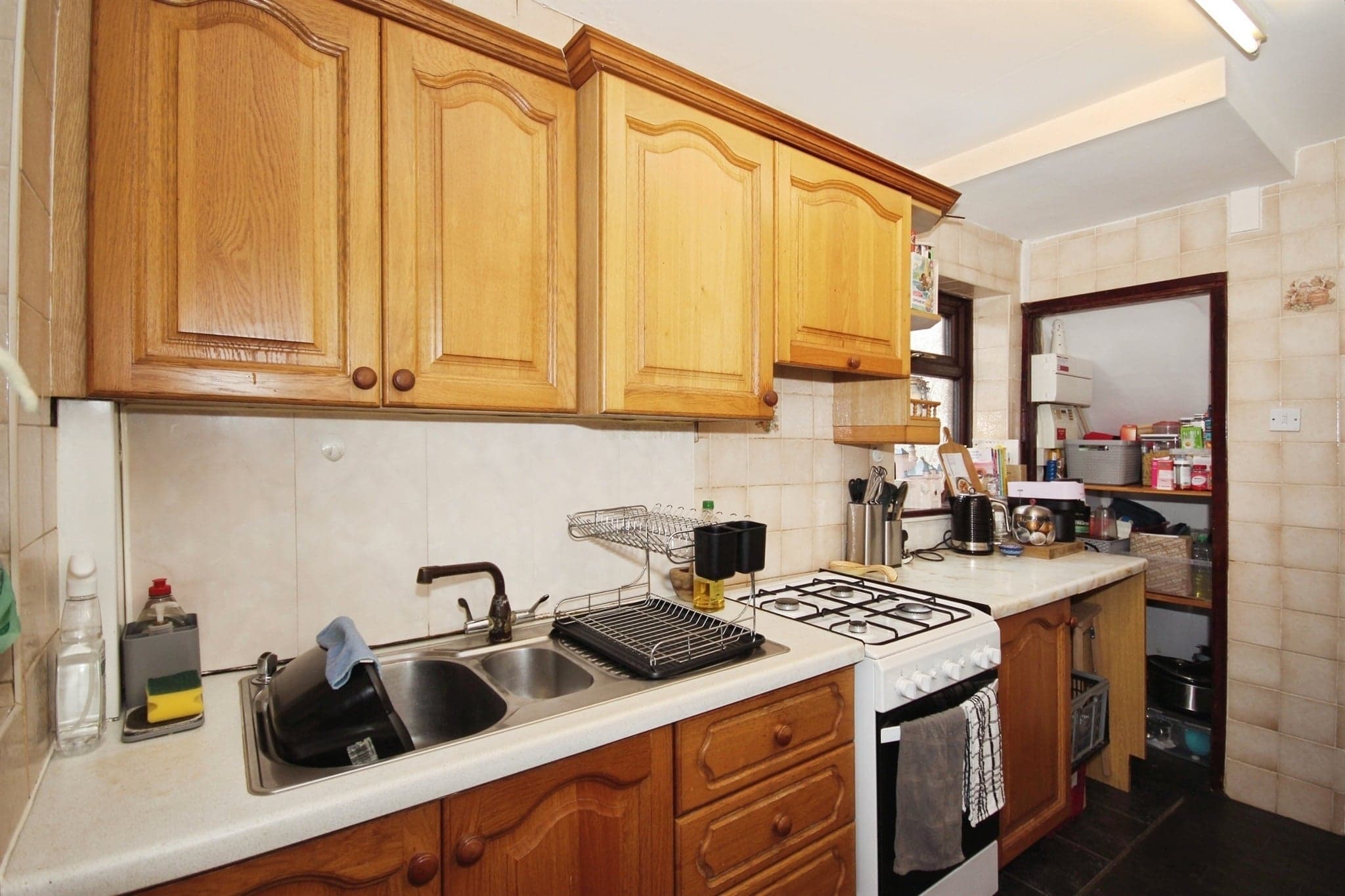 Property at Landor Road, Whitnash, Leamington Spa