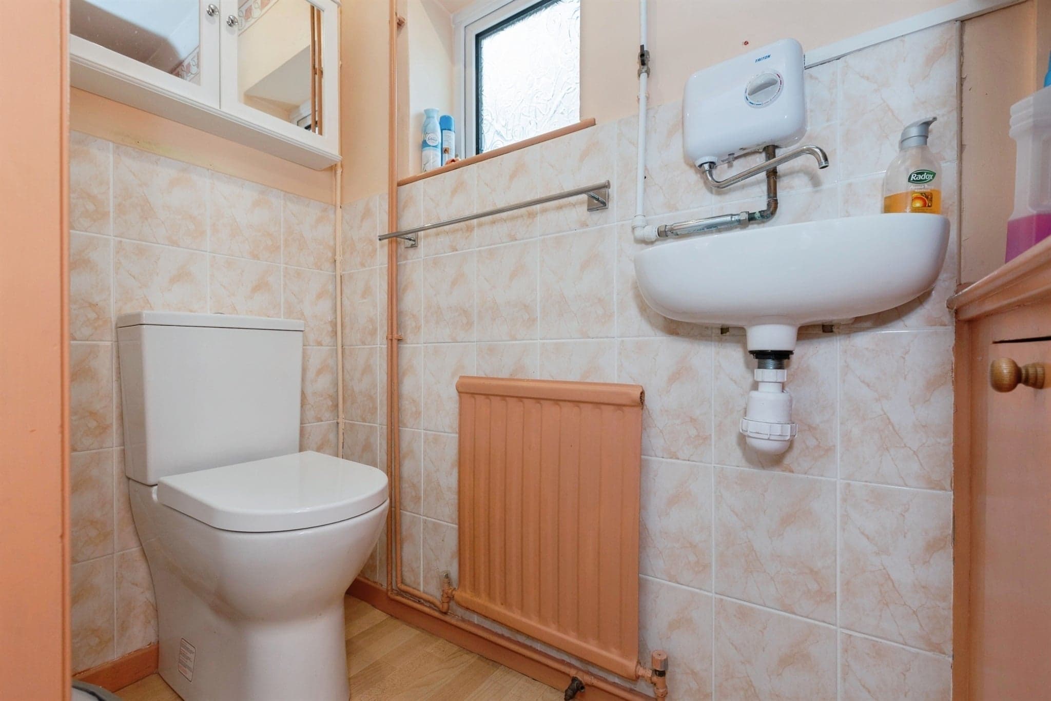 Property at Spinney Avenue, Countesthorpe, Leicester