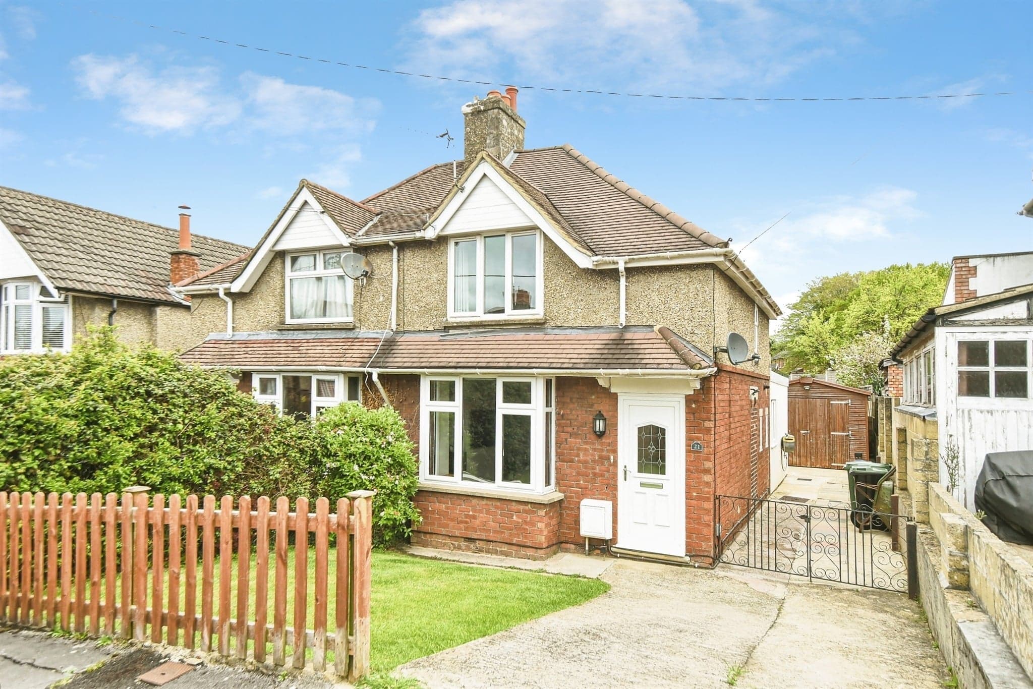 Property at Rowden Road, CHIPPENHAM