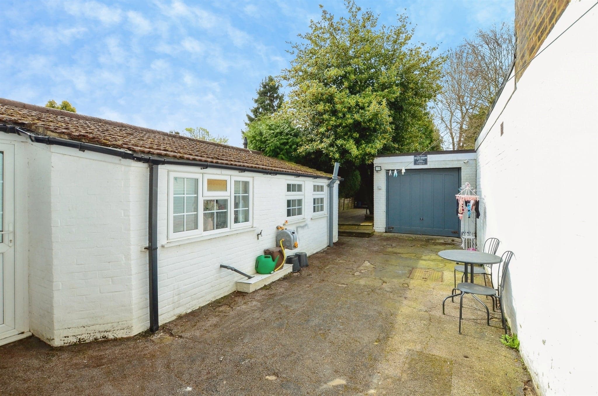 Property at Summer Street, Slip End, Luton