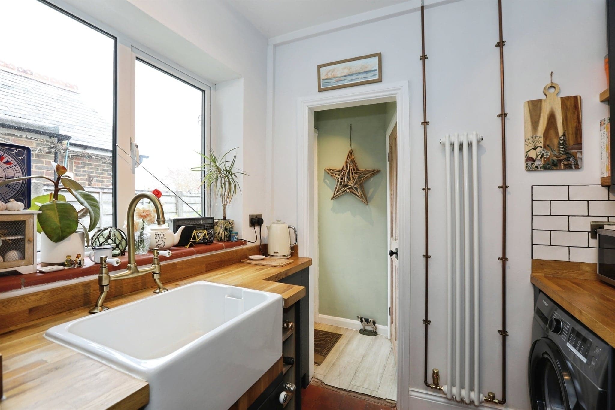 Property at Dormans Park Road, East Grinstead